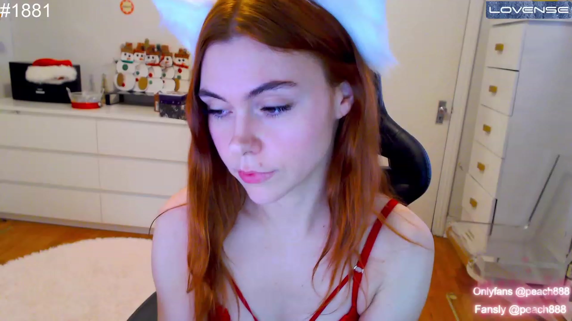 Gallery image thumbnail from Peach888's myfreecams stream on, 12/10/2022, 16:29 image 18 of 20