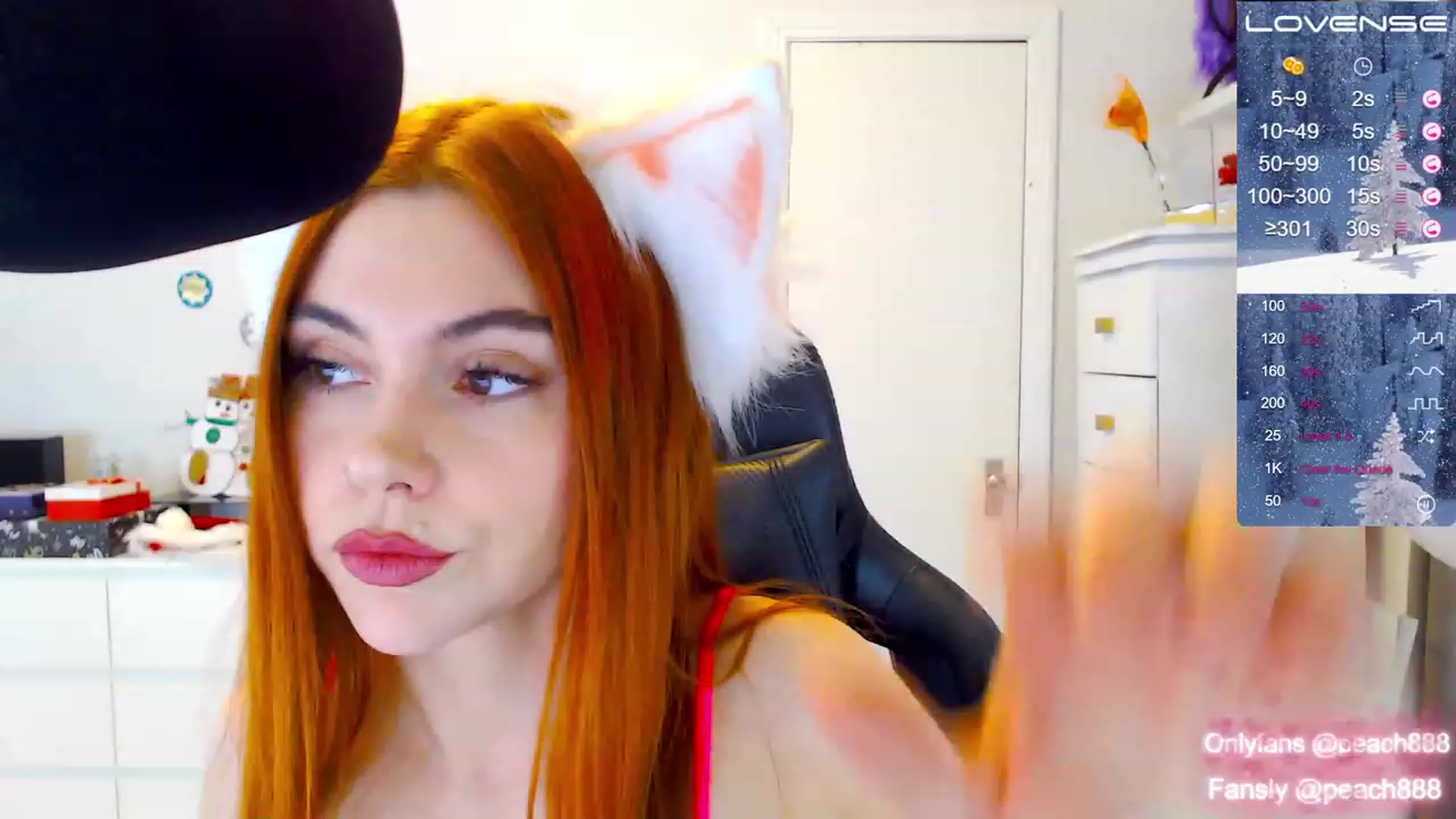 Gallery image thumbnail from Peach888's myfreecams stream on, 12/12/2022, 17:22 image 6 of 20