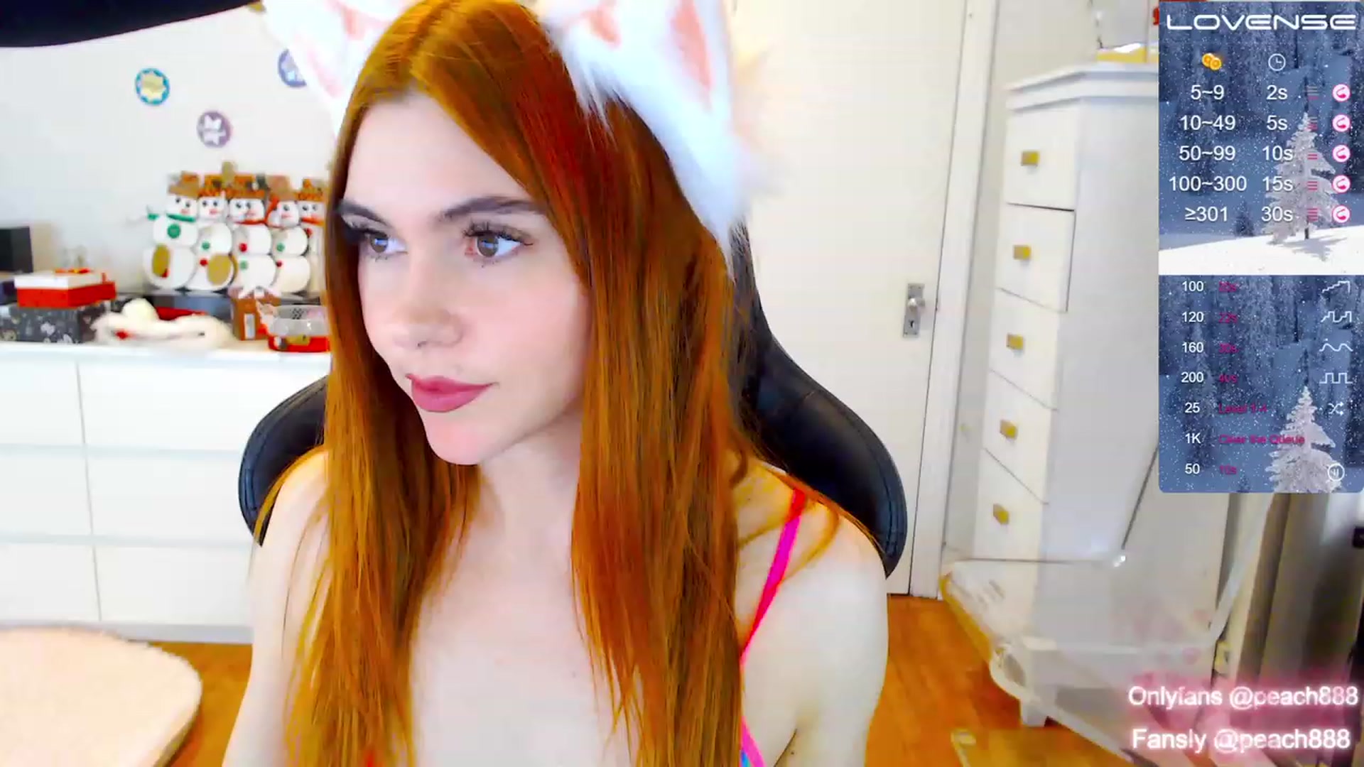 Gallery image thumbnail from Peach888's myfreecams stream on, 12/12/2022, 17:22 image 11 of 20
