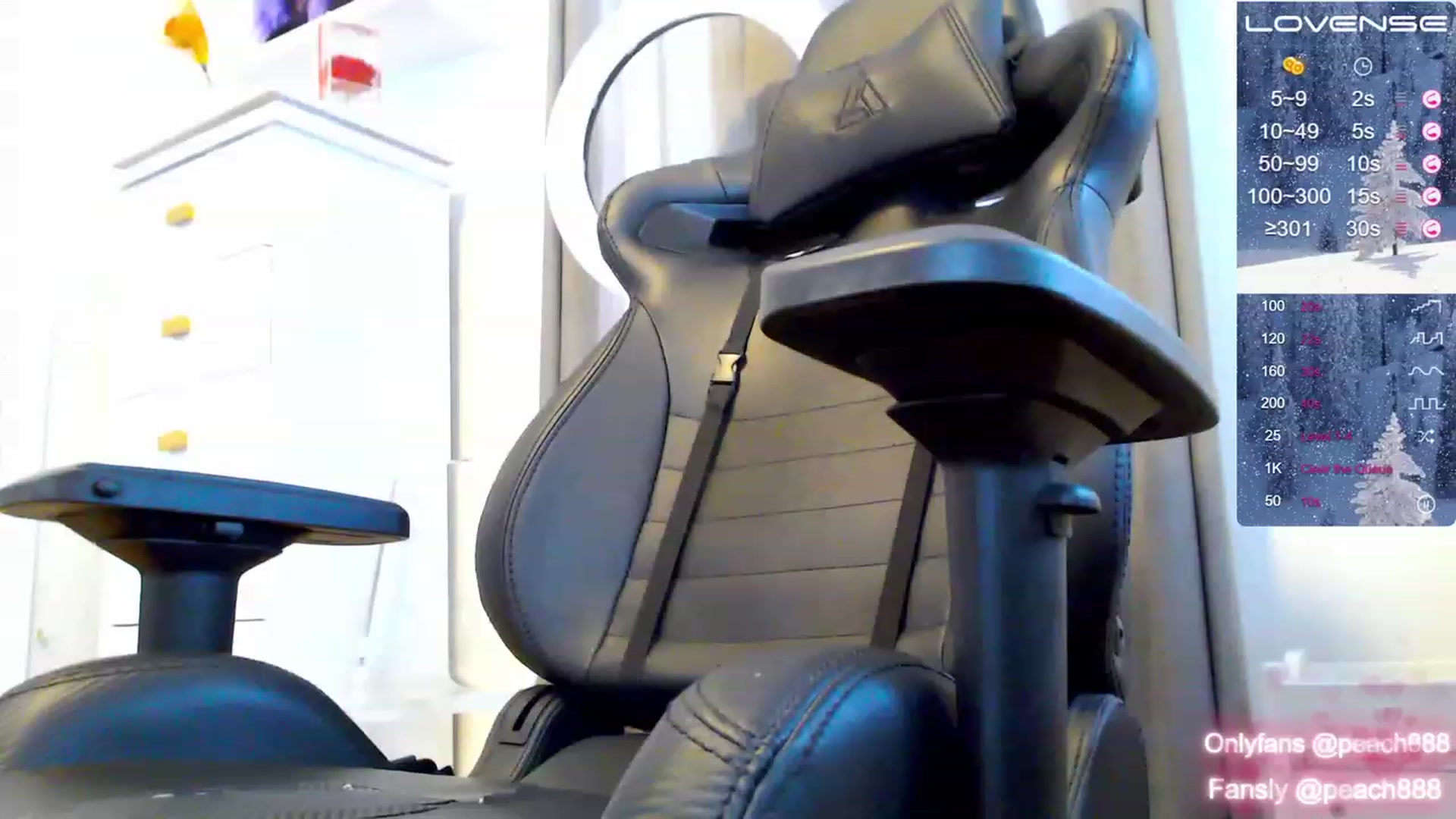 Gallery image thumbnail from Peach888's myfreecams stream on, 12/12/2022, 19:54 image 9 of 20