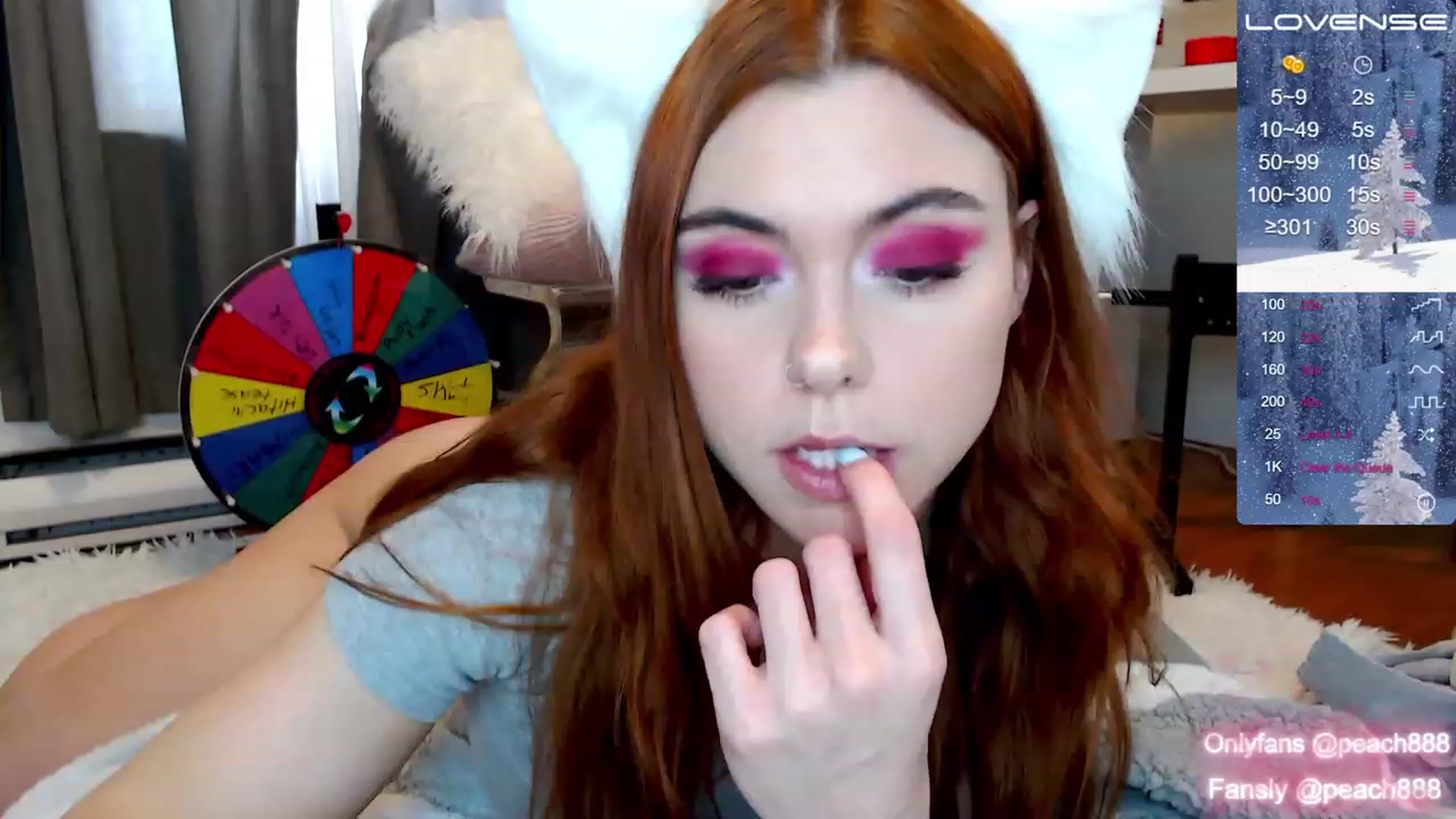 Gallery image thumbnail from Peach888's myfreecams stream on, 12/20/2022, 18:34 image 2 of 20