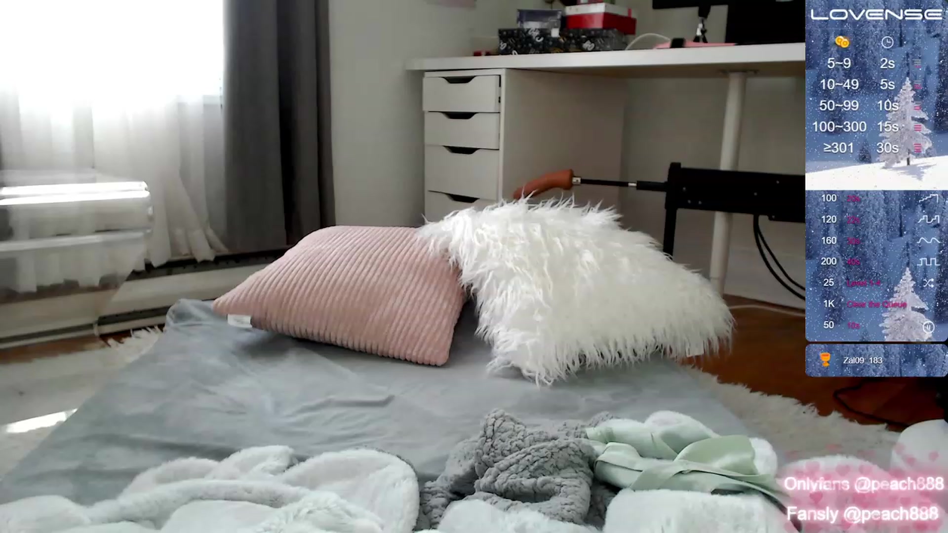 Gallery image thumbnail from Peach888's myfreecams stream on, 12/21/2022, 19:54 image 8 of 20