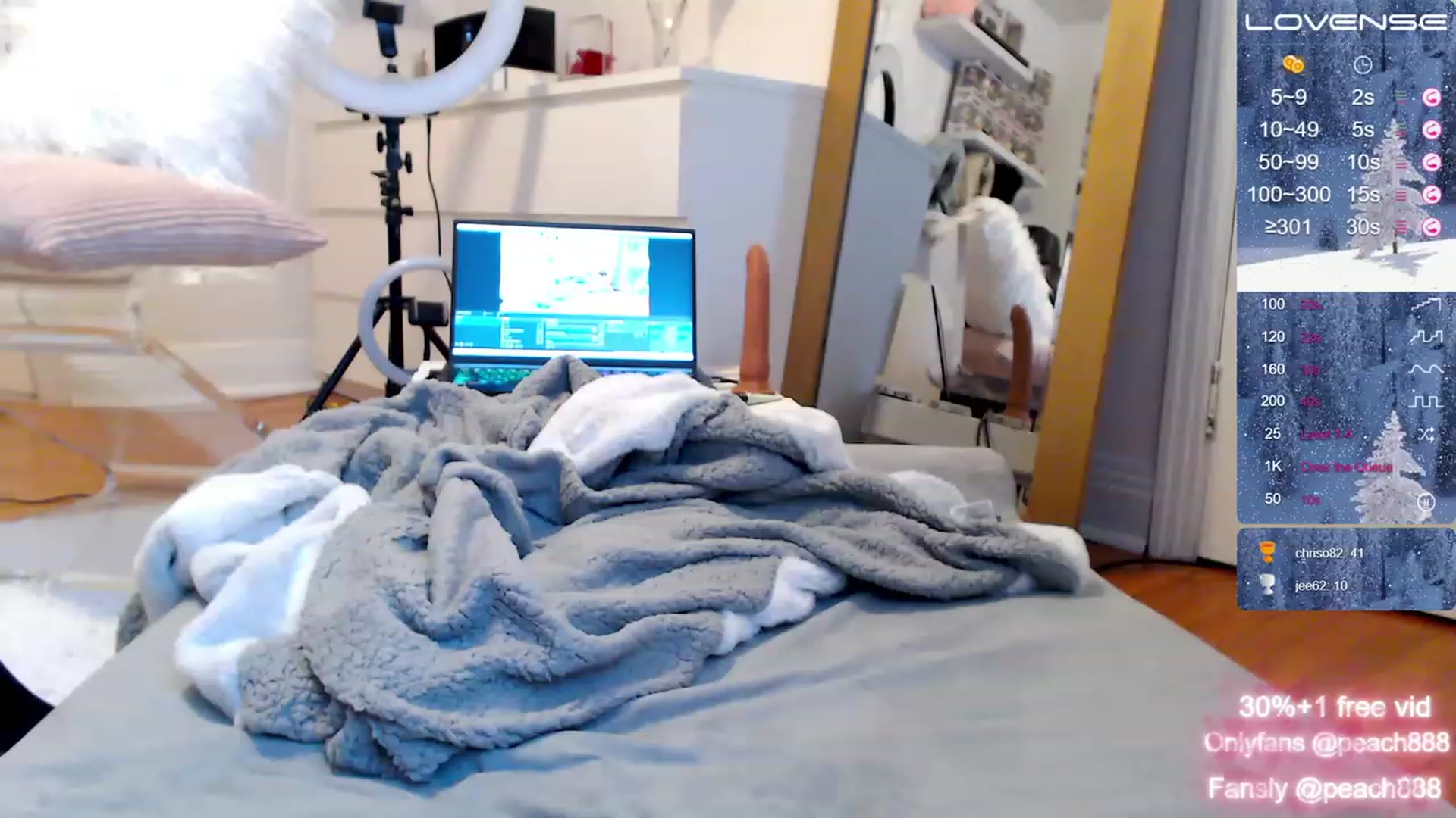 Gallery image thumbnail from Peach888's myfreecams stream on, 12/23/2022, 16:04 image 18 of 20
