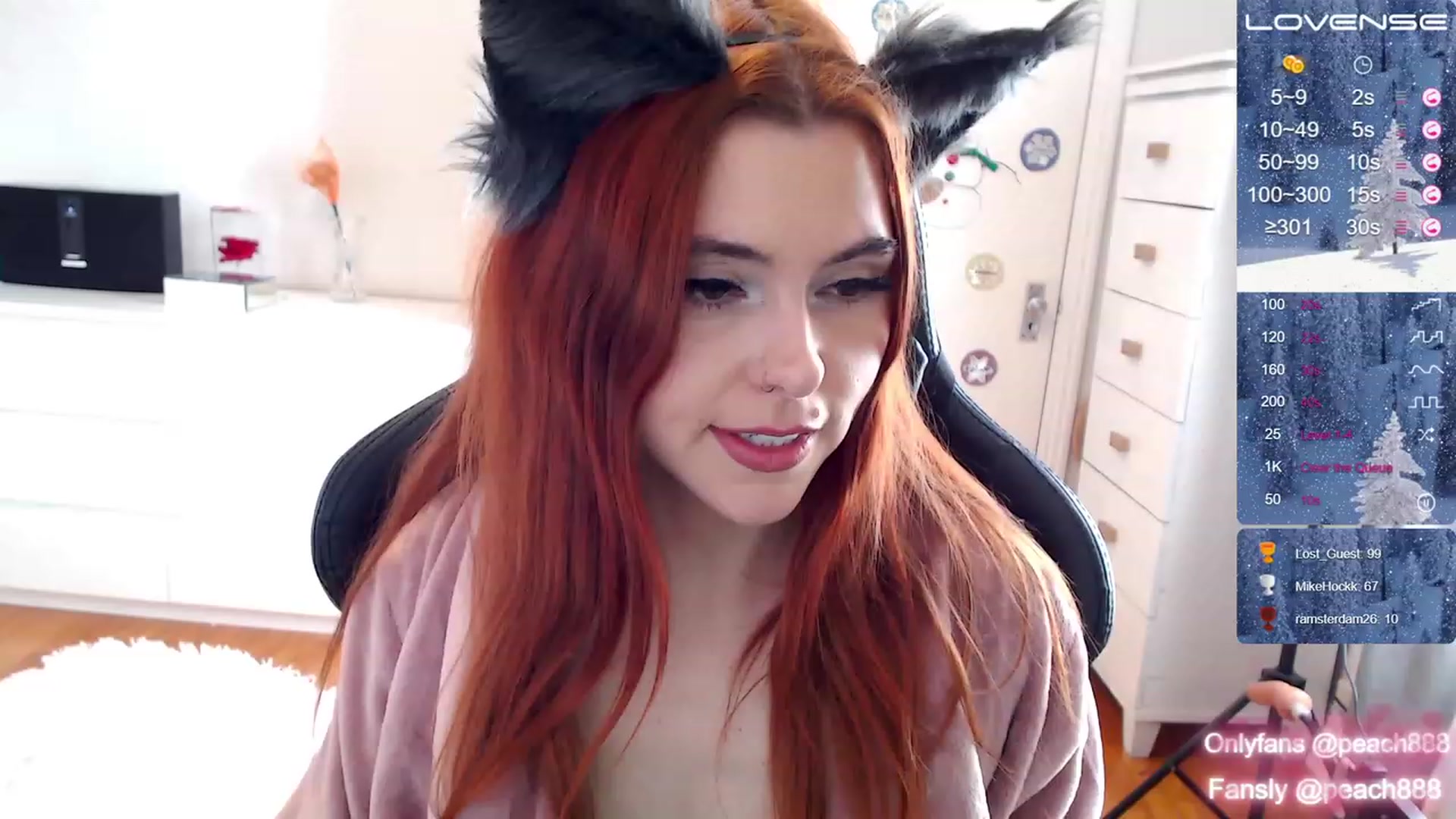 Gallery image thumbnail from Peach888's myfreecams stream on, 12/27/2022, 17:28 image 18 of 20