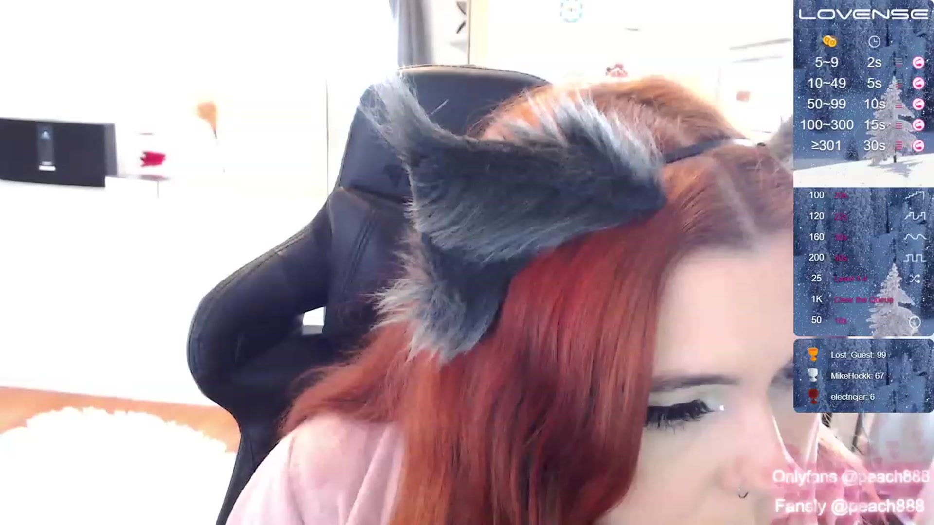 Gallery image thumbnail from Peach888's myfreecams stream on, 12/27/2022, 17:28 image 16 of 20