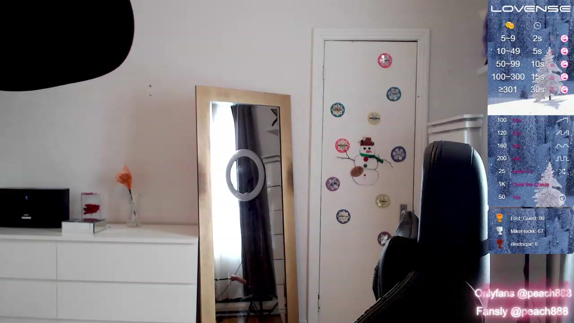 Gallery image thumbnail from Peach888's myfreecams stream on, 12/27/2022, 17:28 image 11 of 20