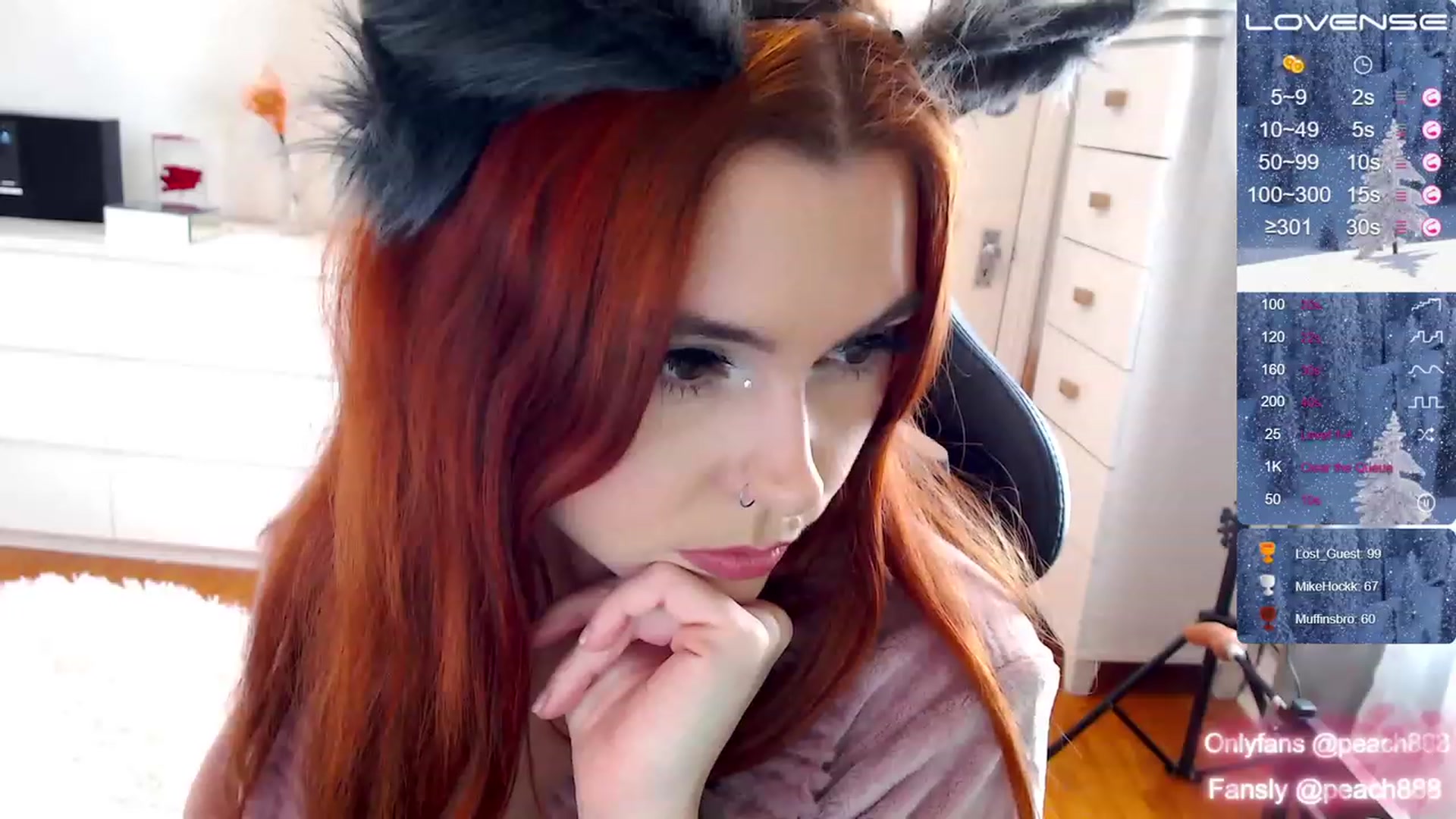 Gallery image thumbnail from Peach888's myfreecams stream on, 12/27/2022, 18:20 image 7 of 20