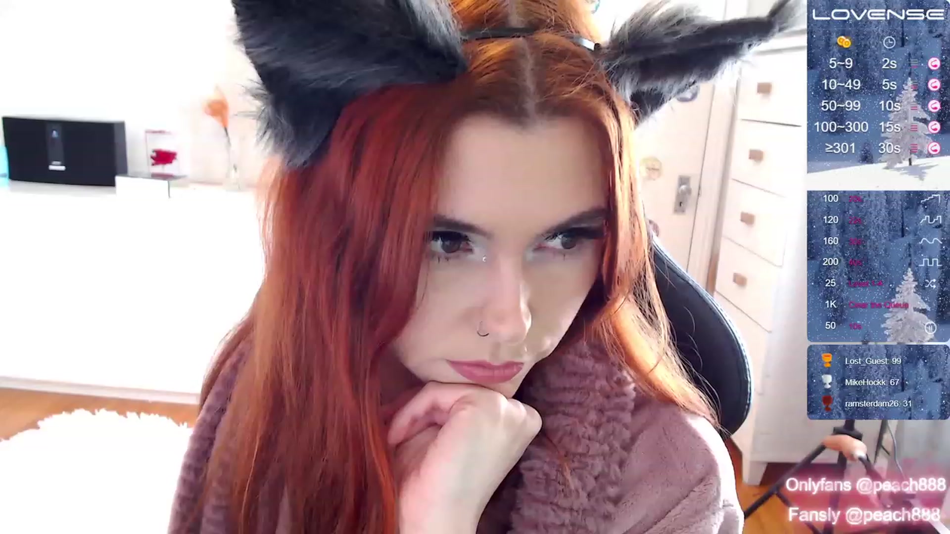 Gallery image thumbnail from Peach888's myfreecams stream on, 12/27/2022, 18:20 image 3 of 20