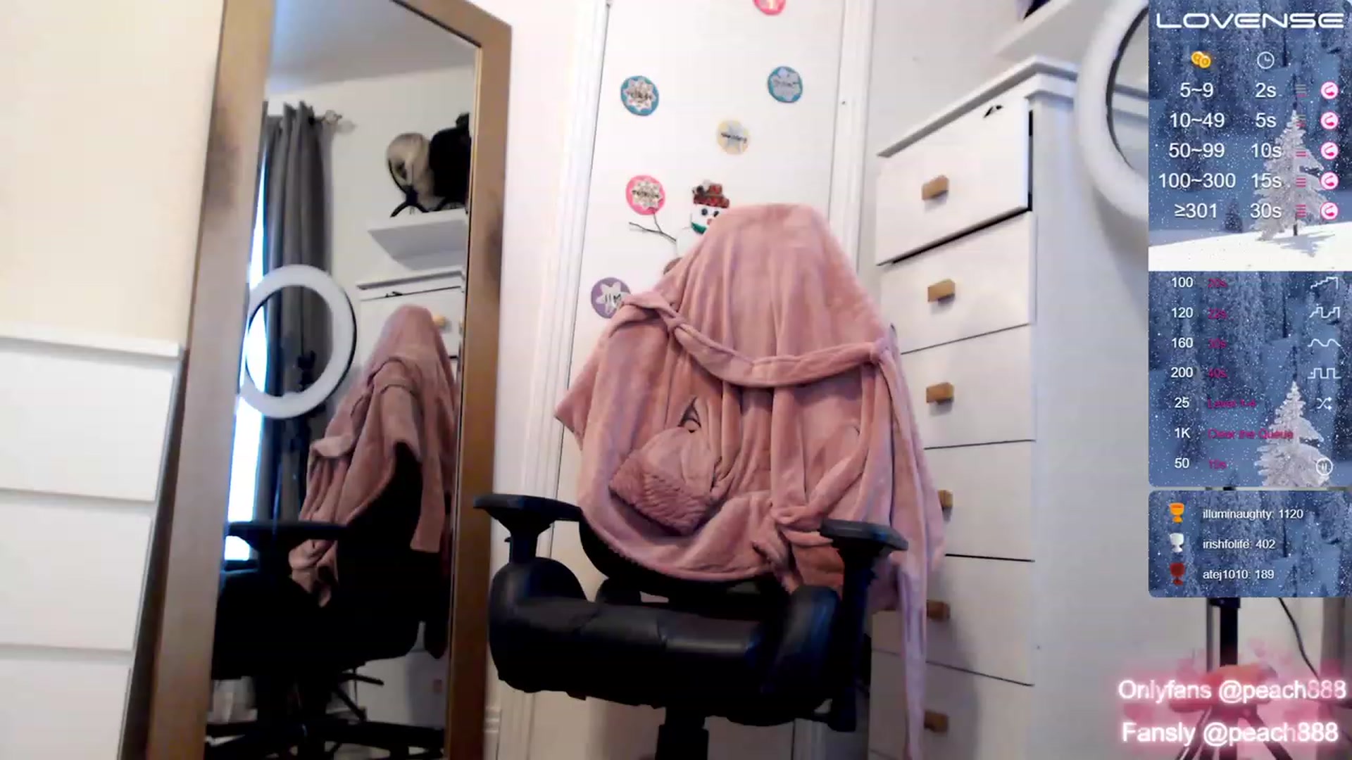 Gallery image thumbnail from Peach888's myfreecams stream on, 12/29/2022, 20:31 image 8 of 20