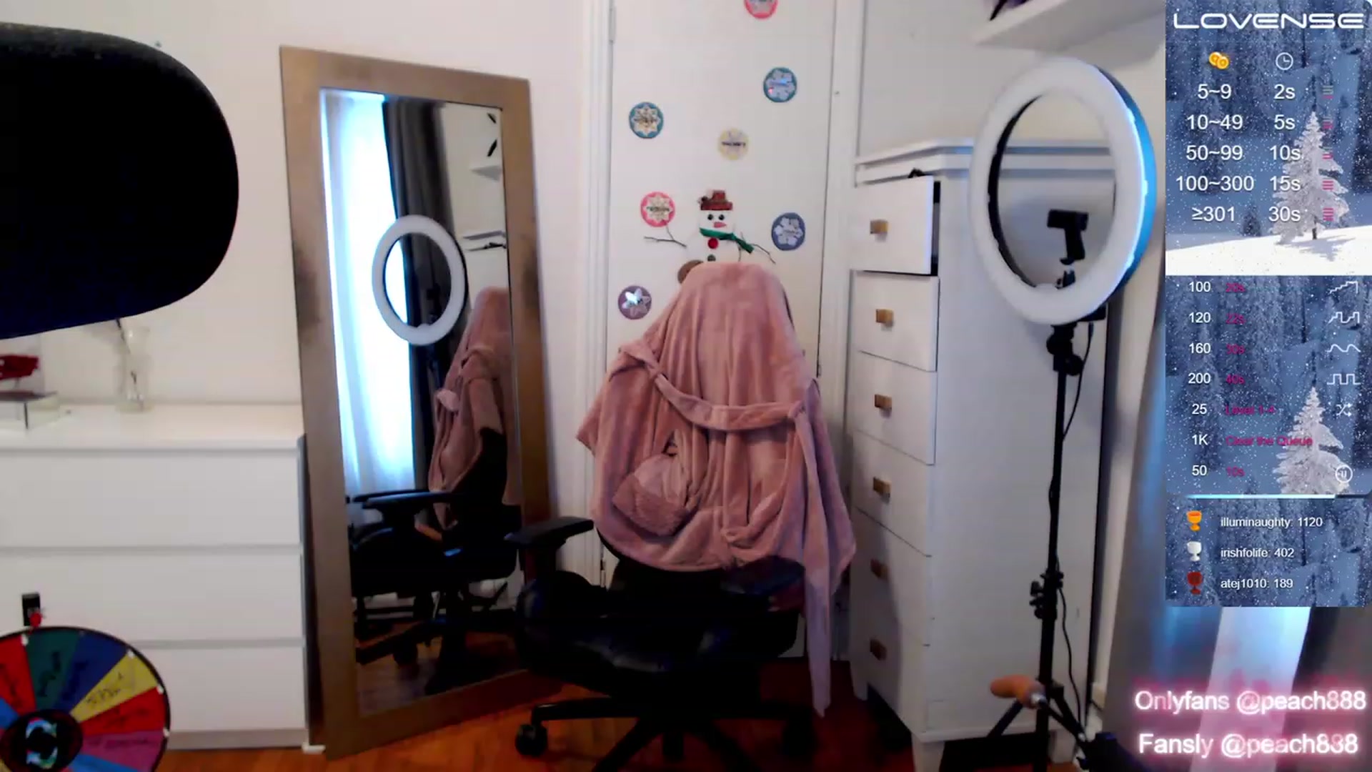 Gallery image thumbnail from Peach888's myfreecams stream on, 12/29/2022, 20:31 image 10 of 20