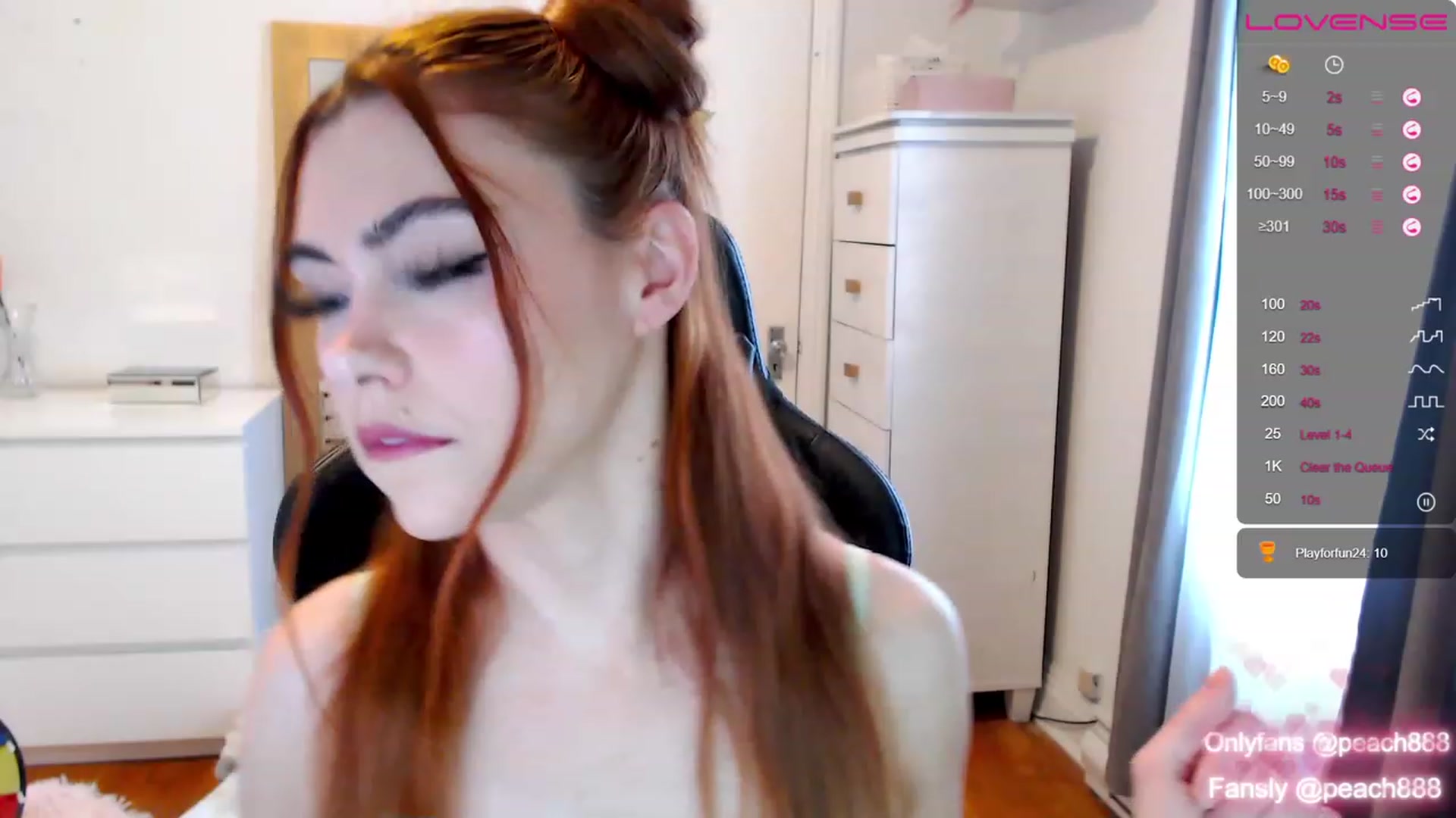 Gallery image thumbnail from Peach888's myfreecams stream on, 01/08/2023, 15:46 image 14 of 20