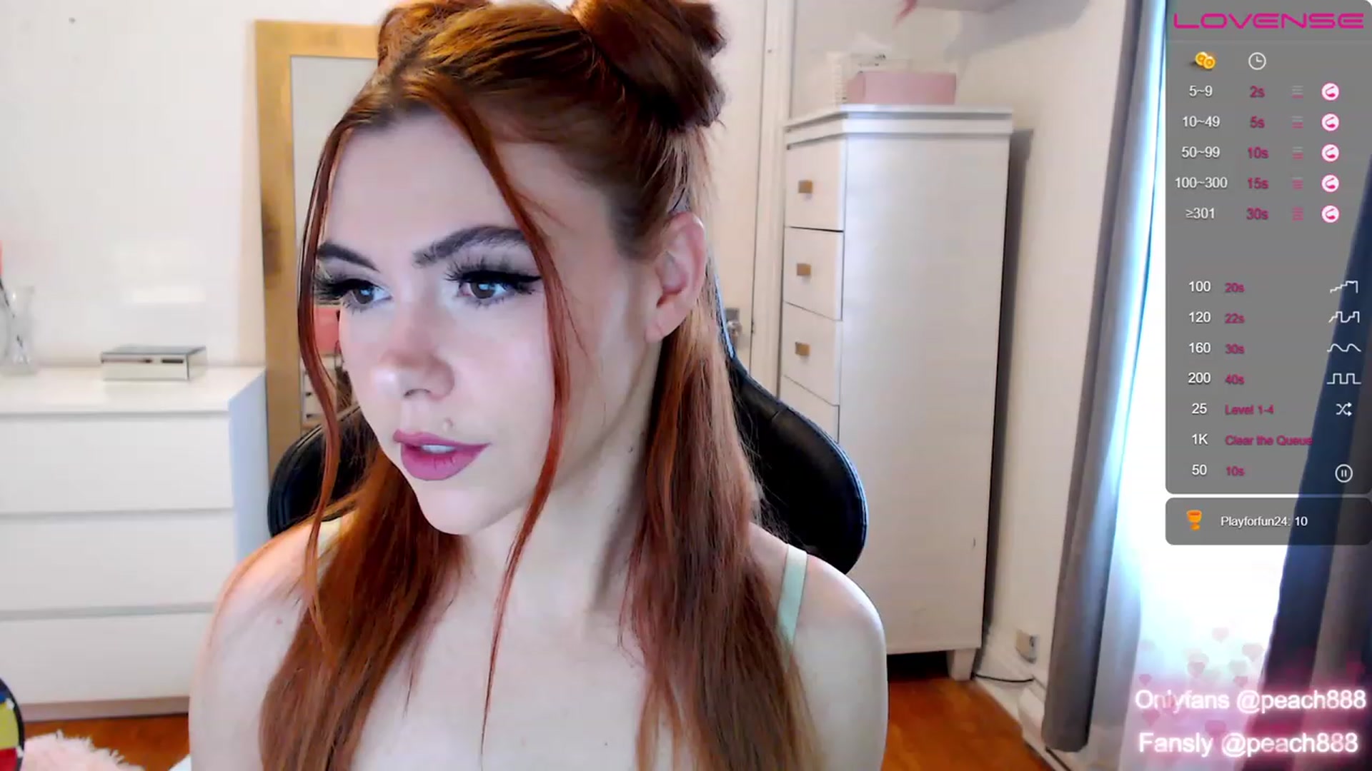 Gallery image thumbnail from Peach888's myfreecams stream on, 01/08/2023, 15:46 image 10 of 20