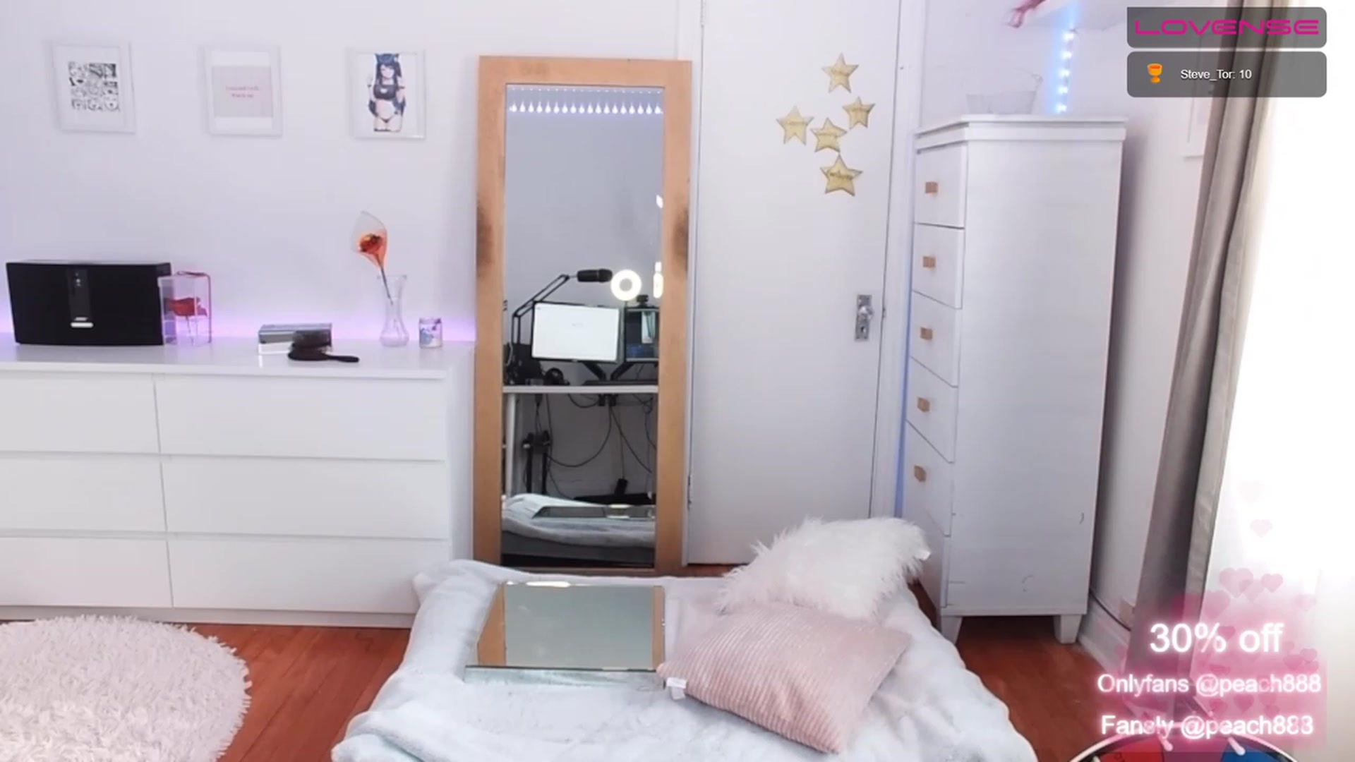 Gallery image thumbnail from Peach888's myfreecams stream on, 01/25/2023, 15:27 image 9 of 20