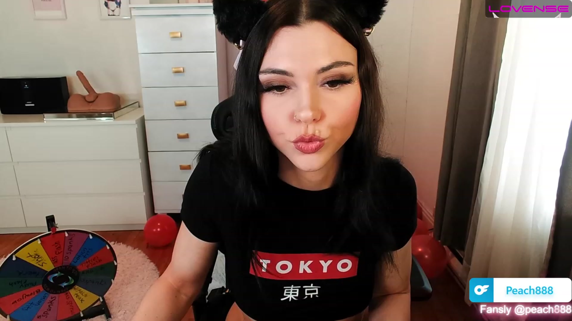 Gallery image thumbnail from Peach888's myfreecams stream on, 02/22/2023, 18:45 image 17 of 20