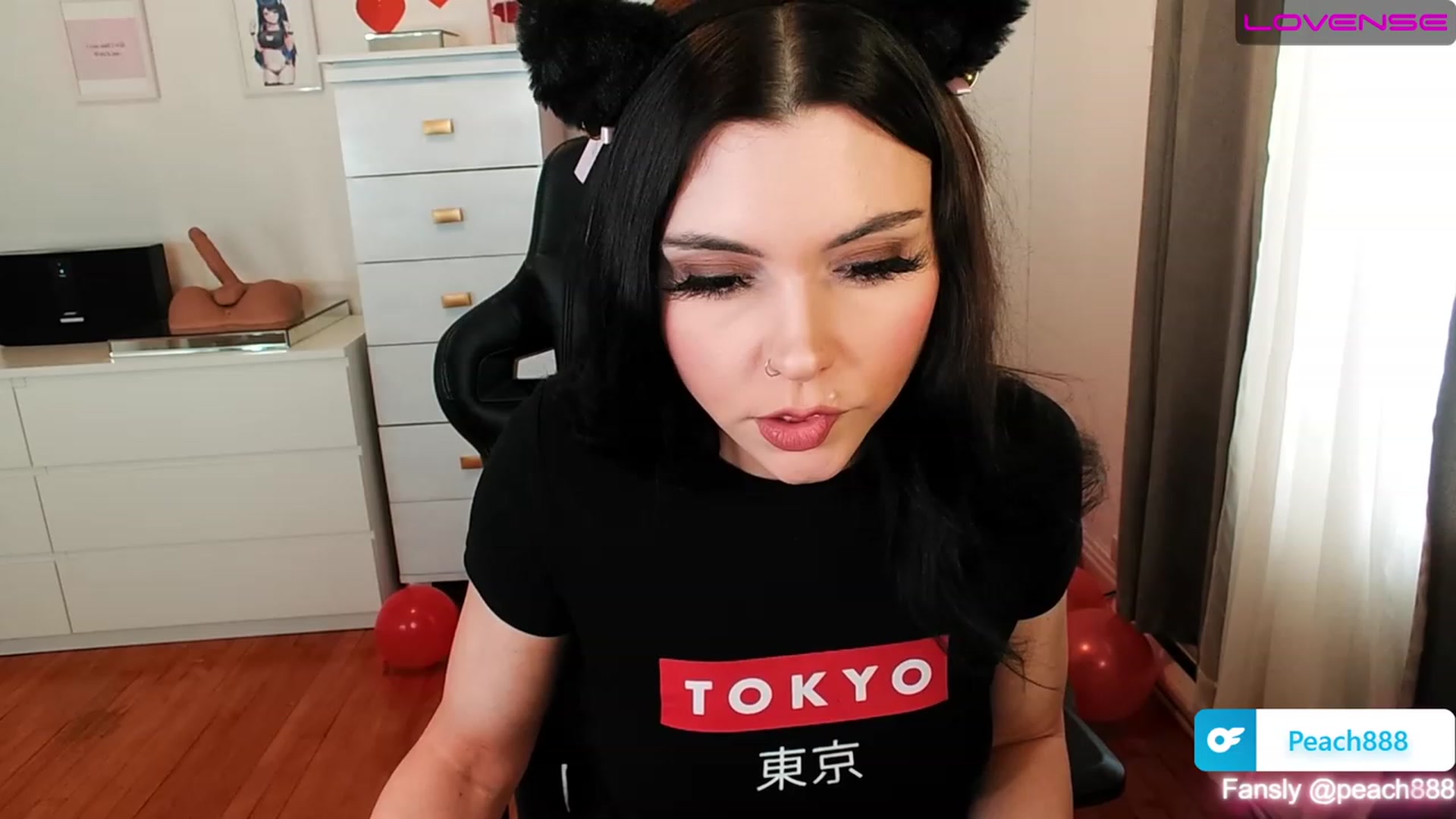 Gallery image thumbnail from Peach888's myfreecams stream on, 02/22/2023, 18:45 image 8 of 20