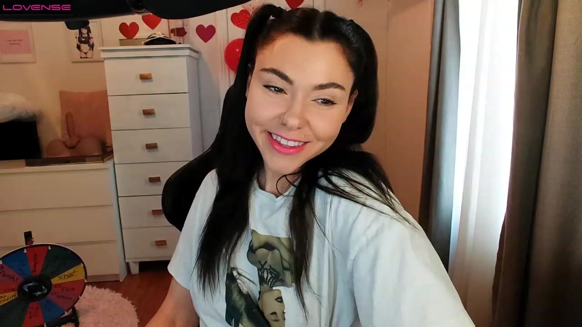 Gallery image thumbnail from Peach888's myfreecams stream on, 02/28/2023, 17:13 image 15 of 20