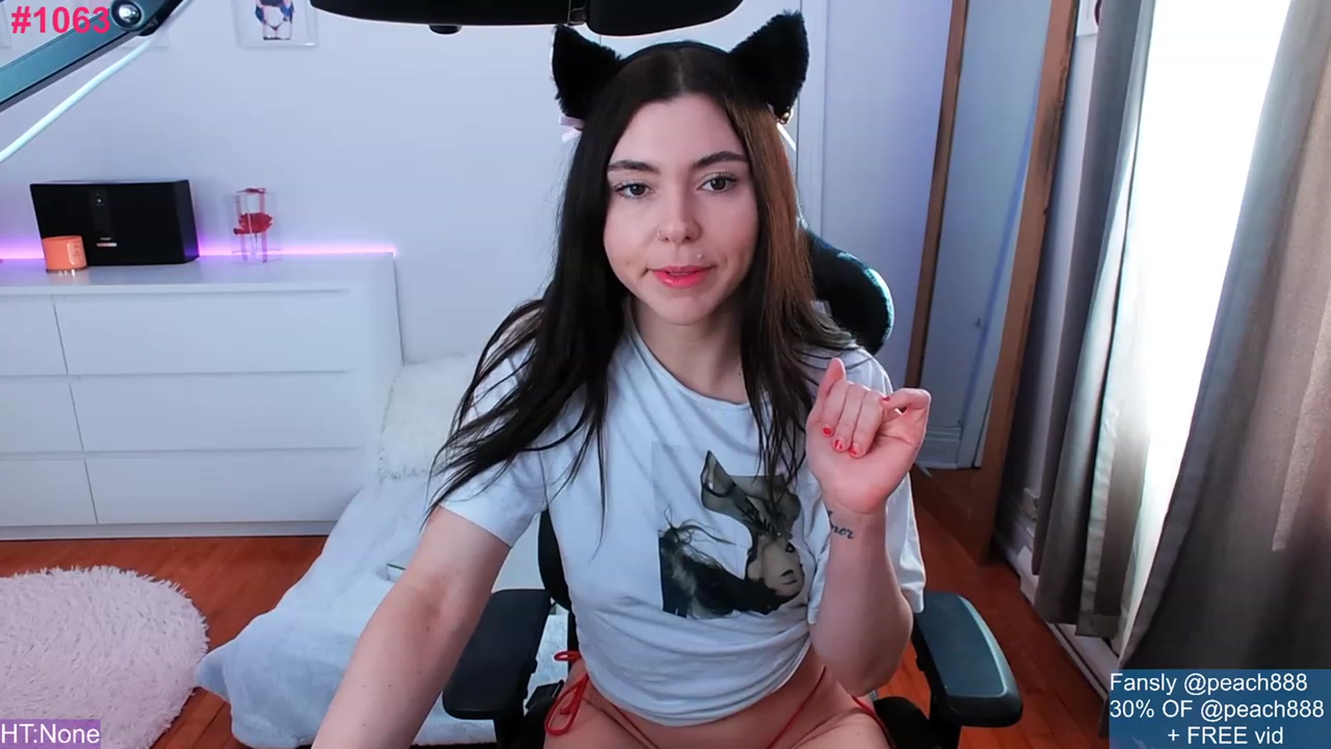 Gallery image thumbnail from Peach888's myfreecams stream on, 03/12/2023, 14:58 image 14 of 20