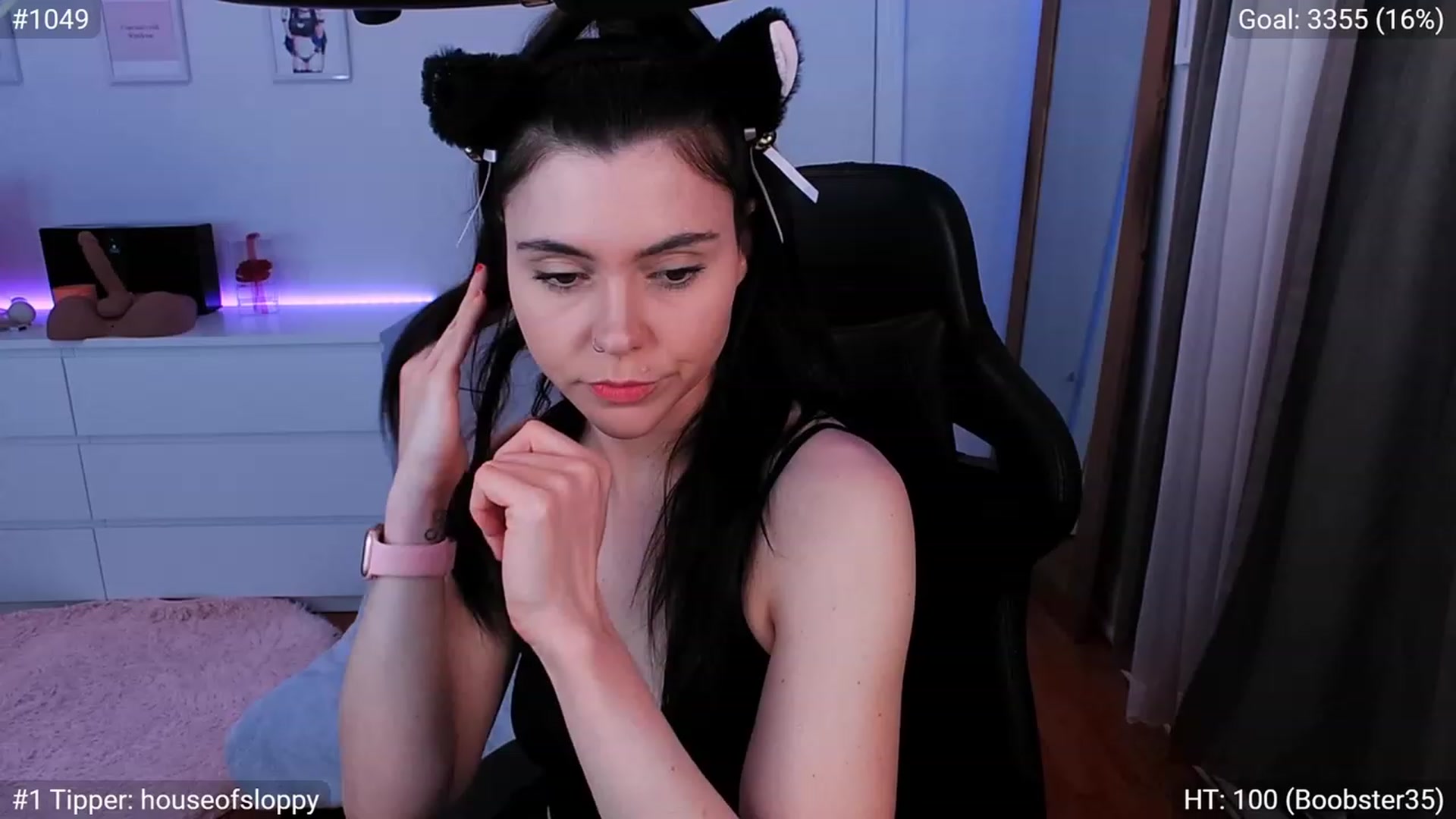 Gallery image thumbnail from Peach888's myfreecams stream on, 03/14/2023, 24:08 image 14 of 20