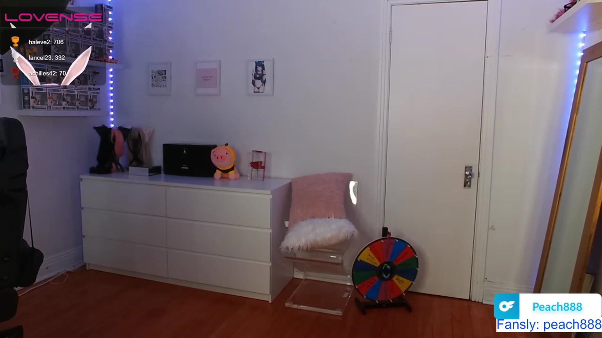 Gallery image thumbnail from Peach888's myfreecams stream on, 04/22/2023, 14:34 image 14 of 20