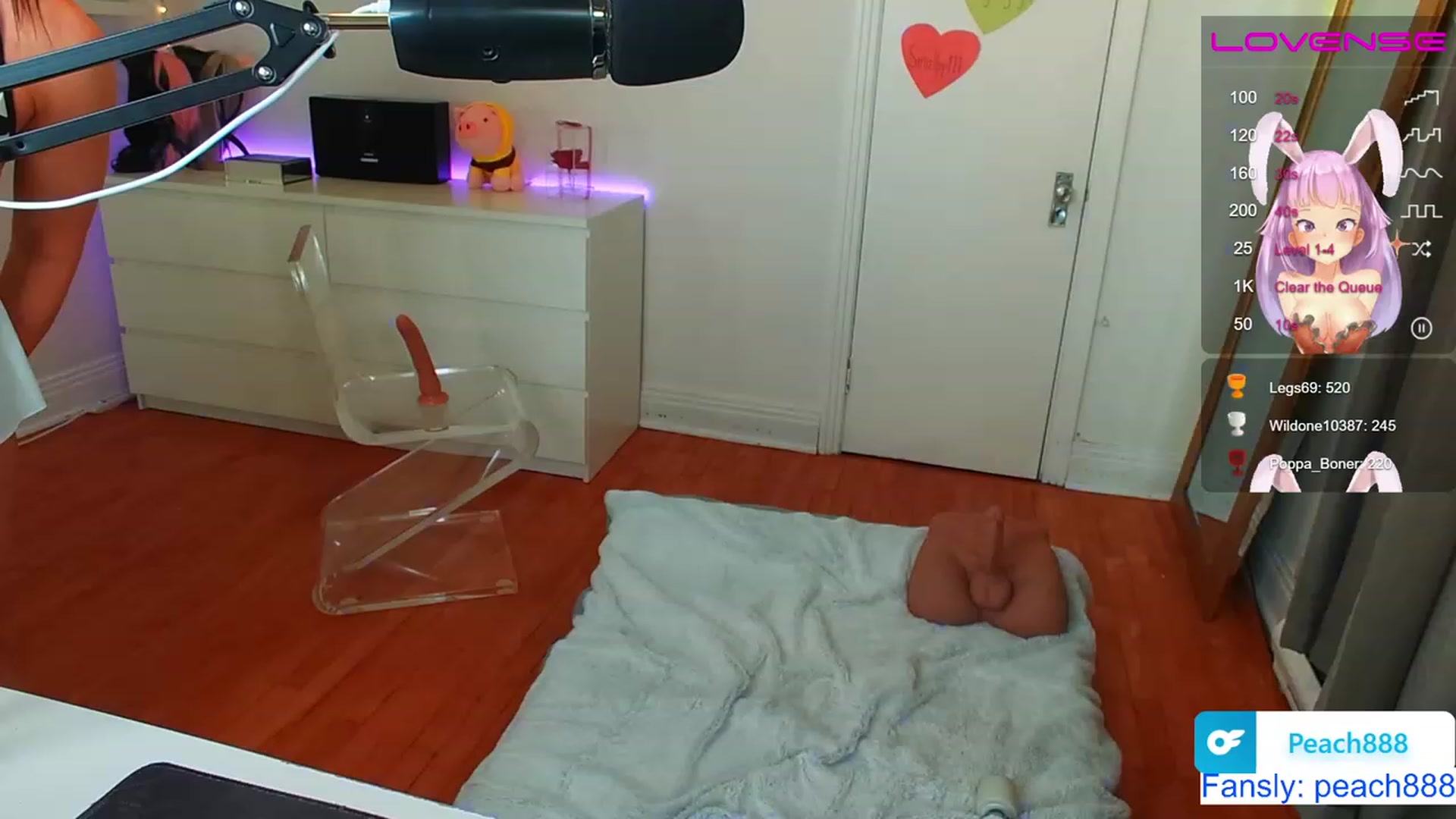 Gallery image thumbnail from Peach888's myfreecams stream on, 04/28/2023, 15:34 image 2 of 20