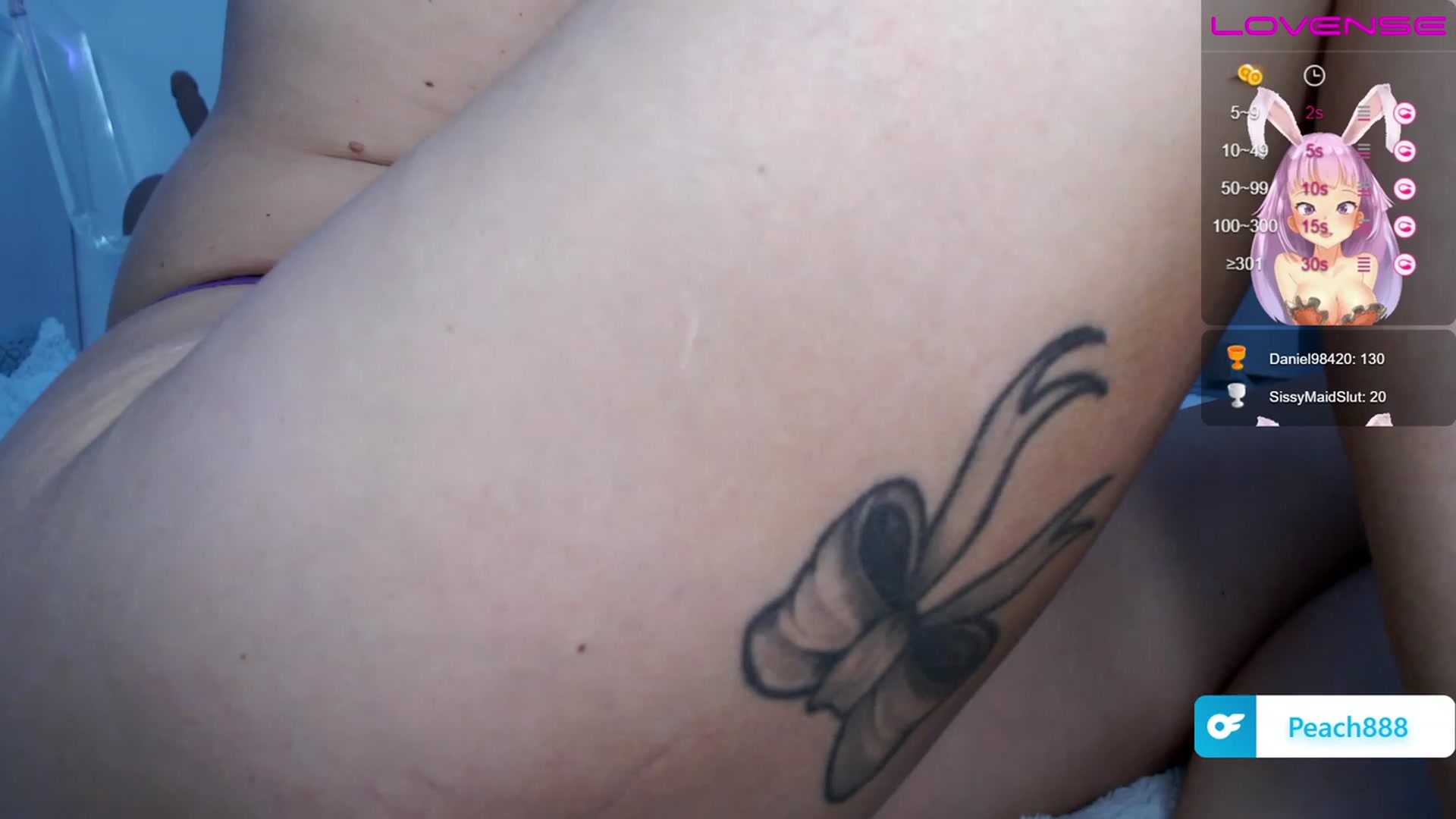 Gallery image thumbnail from Peach888's myfreecams stream on, 05/08/2023, 14:30 image 11 of 20