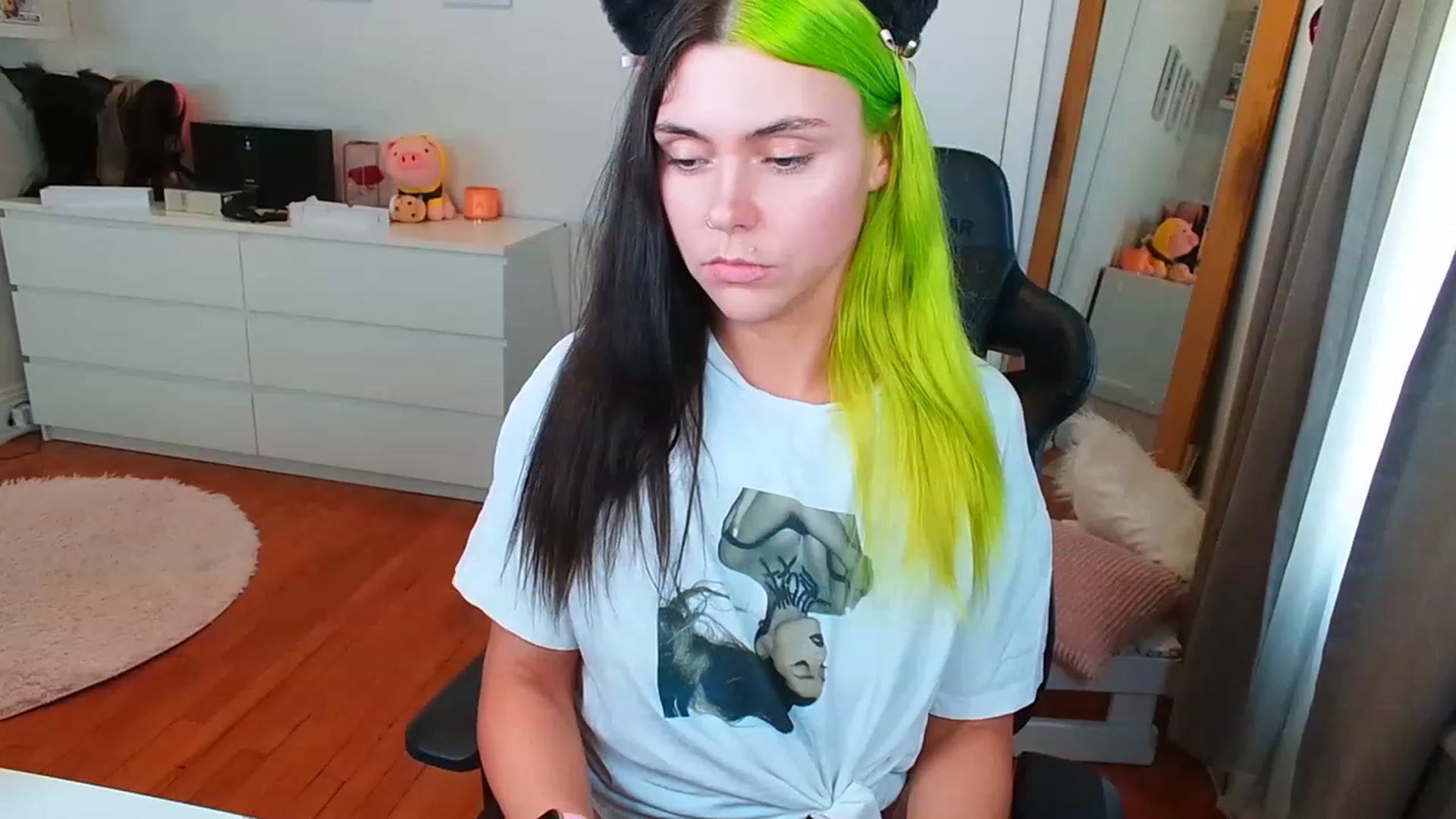Gallery image thumbnail from Peach888's myfreecams stream on, 06/09/2023, 18:31 image 16 of 20