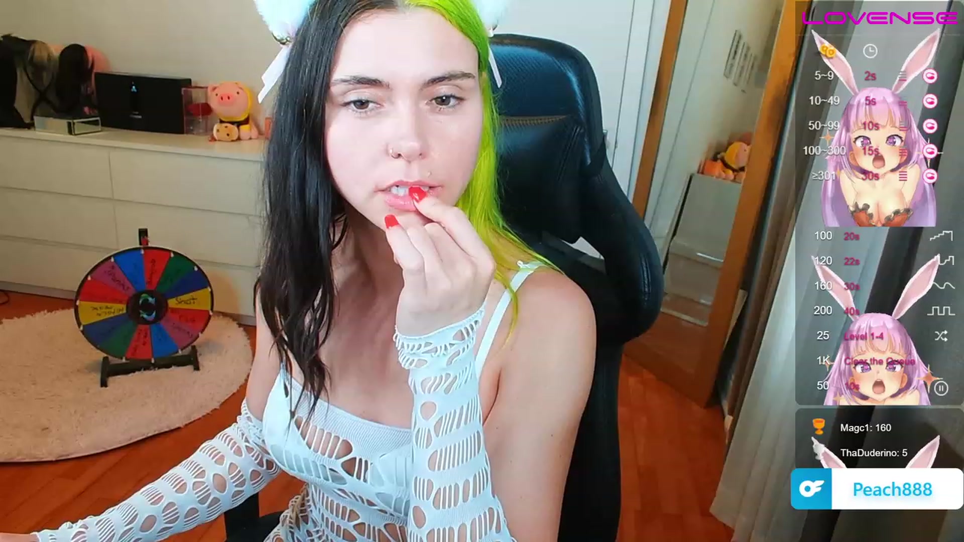 Gallery image thumbnail from Peach888's myfreecams stream on, 06/12/2023, 18:26 image 17 of 20