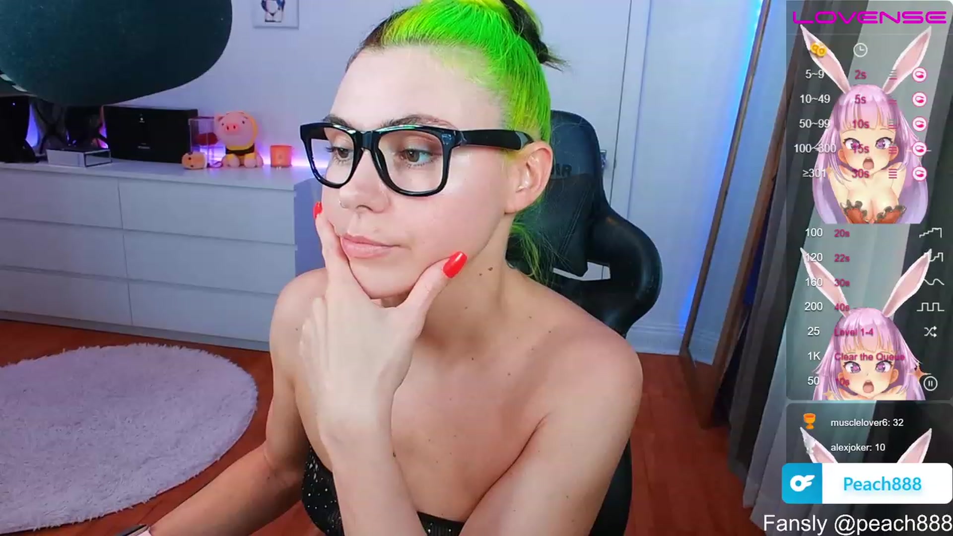 Gallery image thumbnail from Peach888's myfreecams stream on, 06/13/2023, 16:35 image 14 of 20