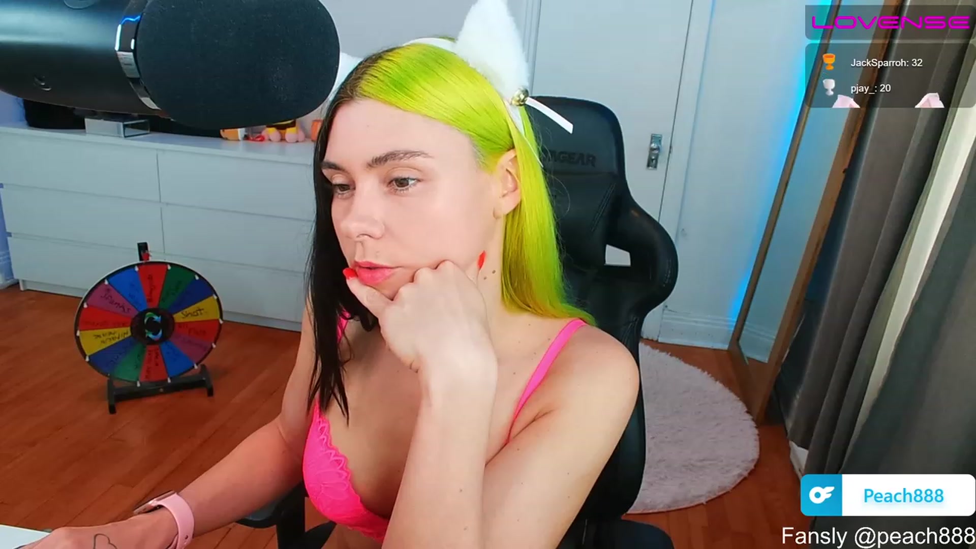 Gallery image thumbnail from Peach888's myfreecams stream on, 06/16/2023, 14:11 image 18 of 20