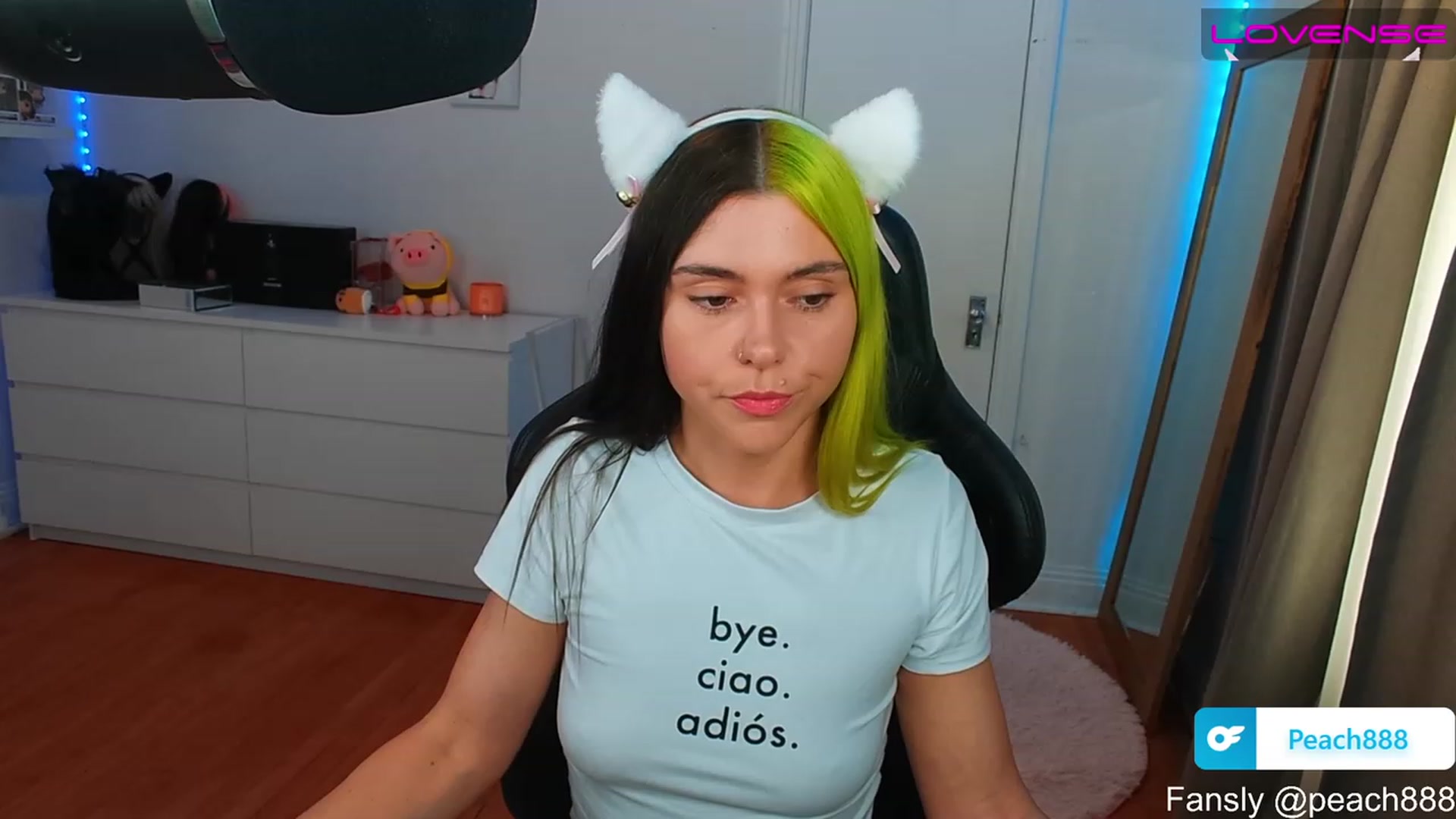 Gallery image thumbnail from Peach888's myfreecams stream on, 06/16/2023, 15:56 image 13 of 20