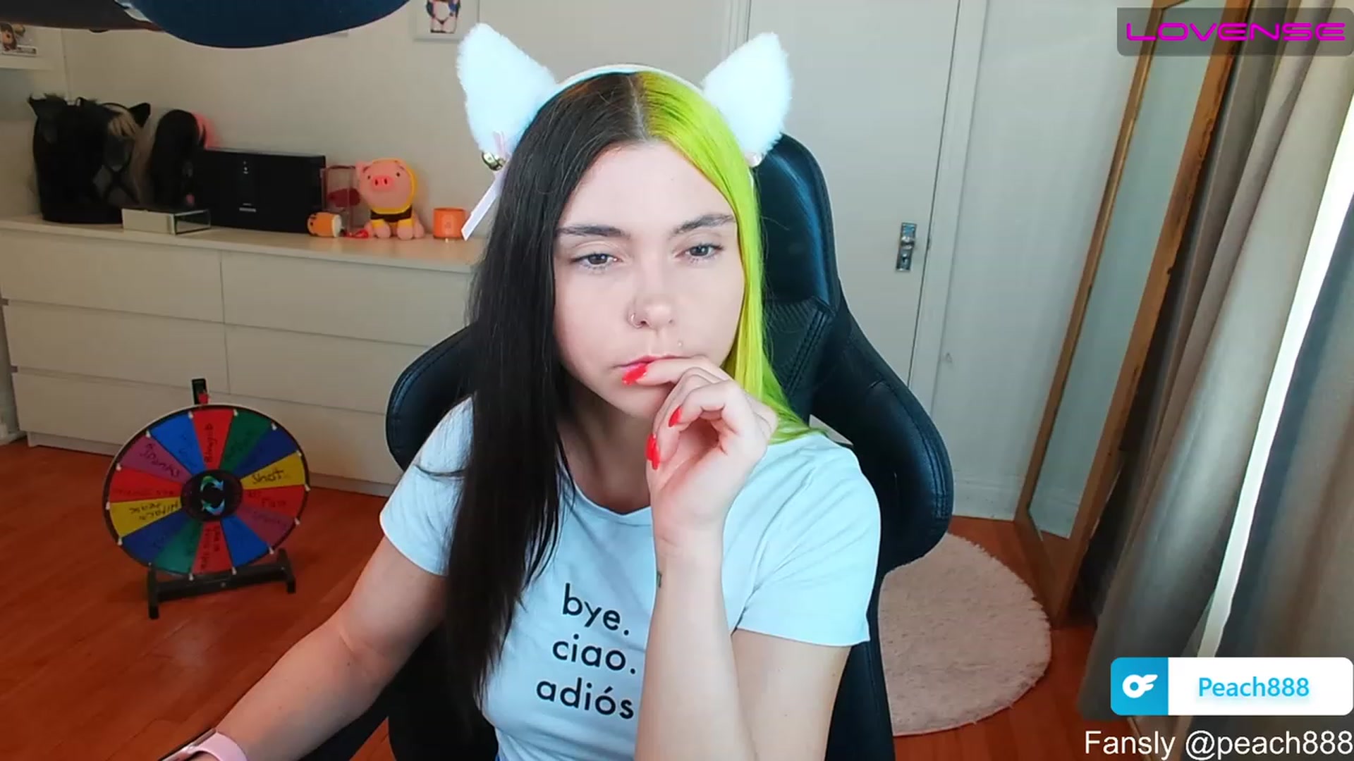 Gallery image thumbnail from Peach888's myfreecams stream on, 06/16/2023, 15:56 image 3 of 20
