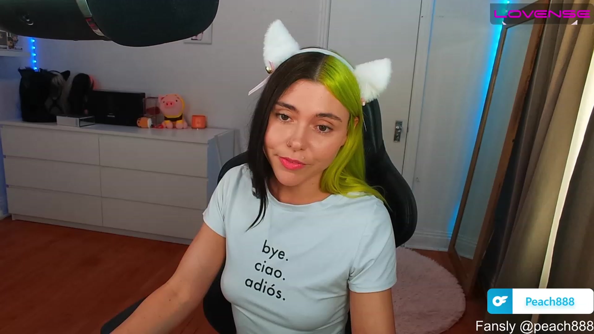 Gallery image thumbnail from Peach888's myfreecams stream on, 06/16/2023, 15:56 image 20 of 20