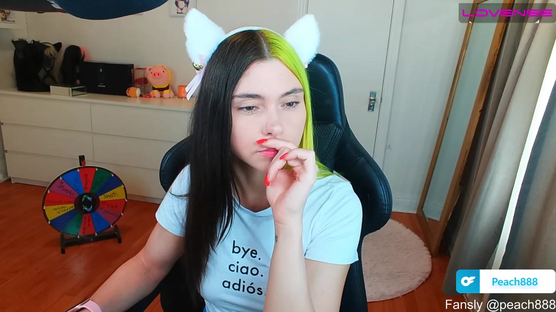 Gallery image thumbnail from Peach888's myfreecams stream on, 06/16/2023, 15:56 image 2 of 20