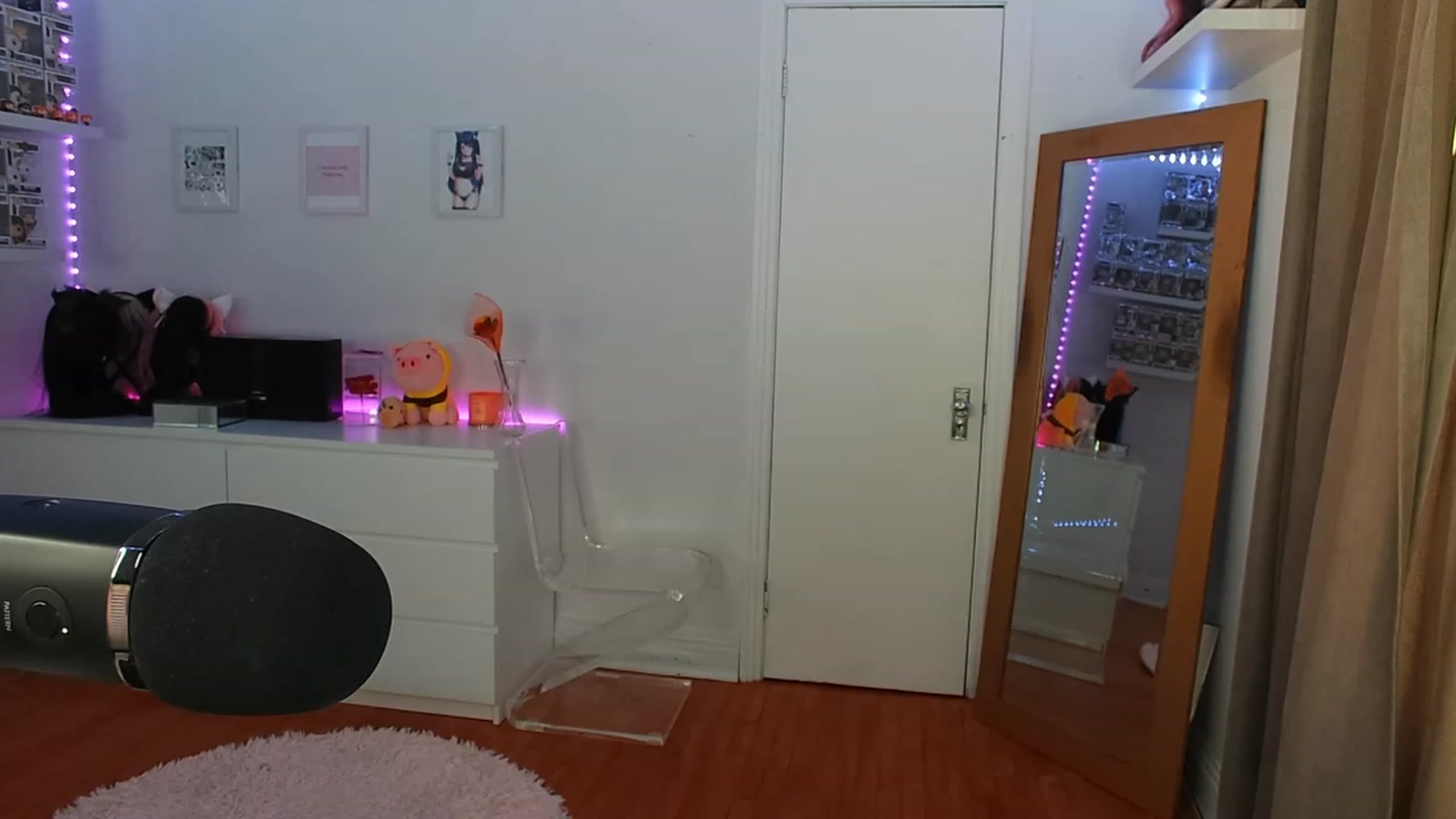Gallery image thumbnail from Peach888's myfreecams stream on, 06/21/2023, 14:27 image 10 of 20