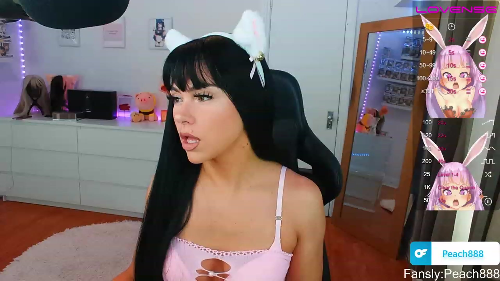 Gallery image thumbnail from Peach888's myfreecams stream on, 06/26/2023, 14:30 image 3 of 20