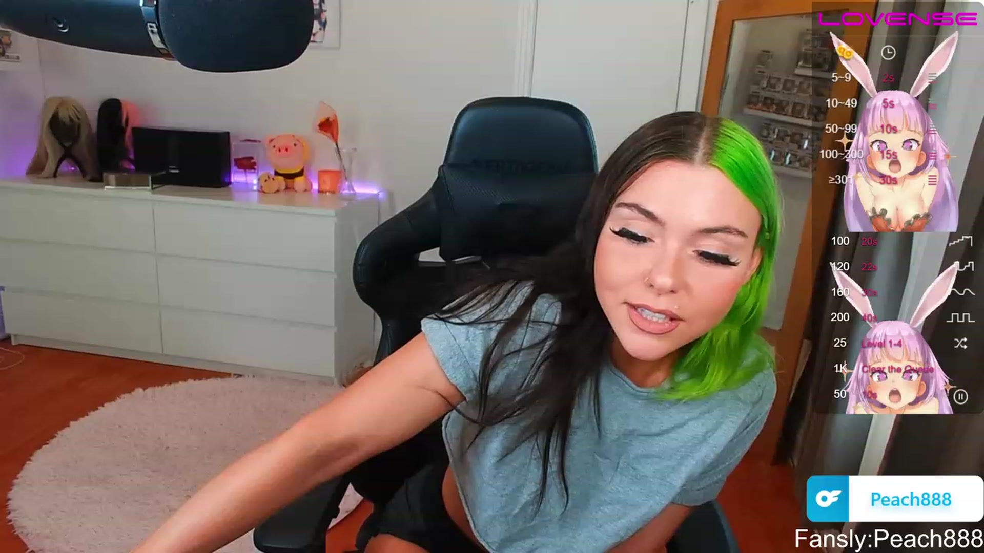 Gallery image thumbnail from Peach888's myfreecams stream on, 06/26/2023, 17:23 image 6 of 20