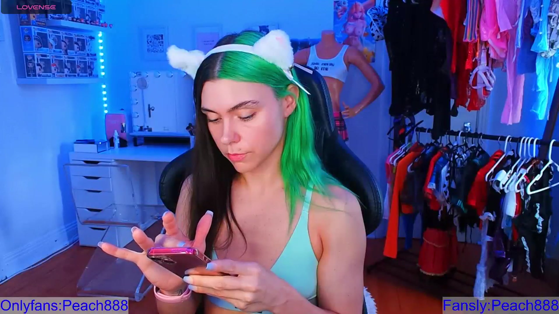 Gallery image thumbnail from Peach888's myfreecams stream on, 08/19/2023, 15:09 image 4 of 20