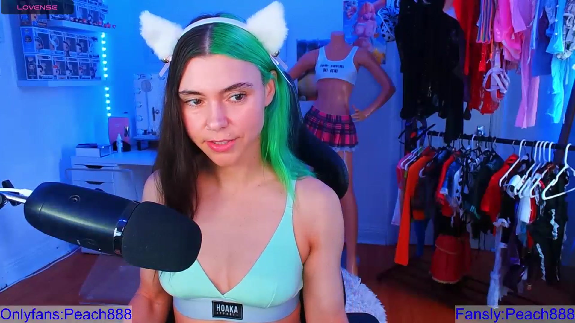 Gallery image thumbnail from Peach888's myfreecams stream on, 08/19/2023, 15:09 image 6 of 20