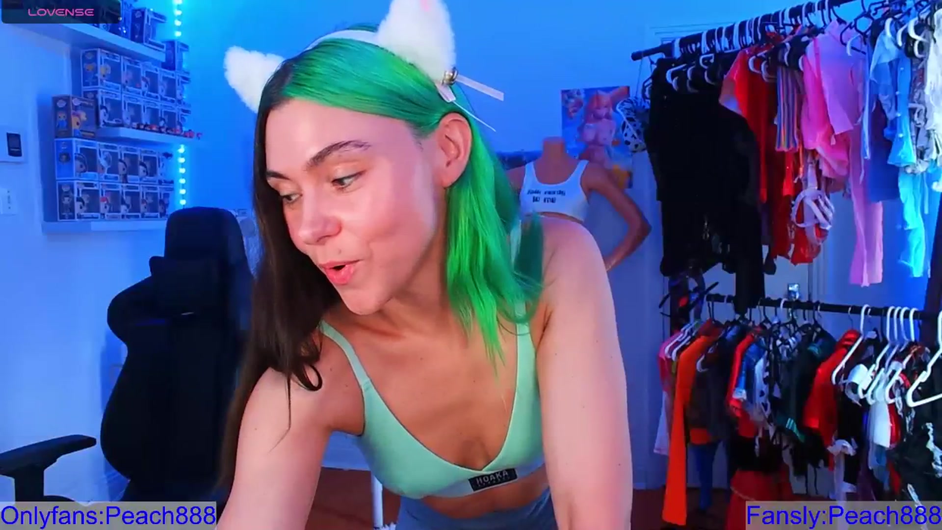 Gallery image thumbnail from Peach888's myfreecams stream on, 08/19/2023, 15:09 image 14 of 20
