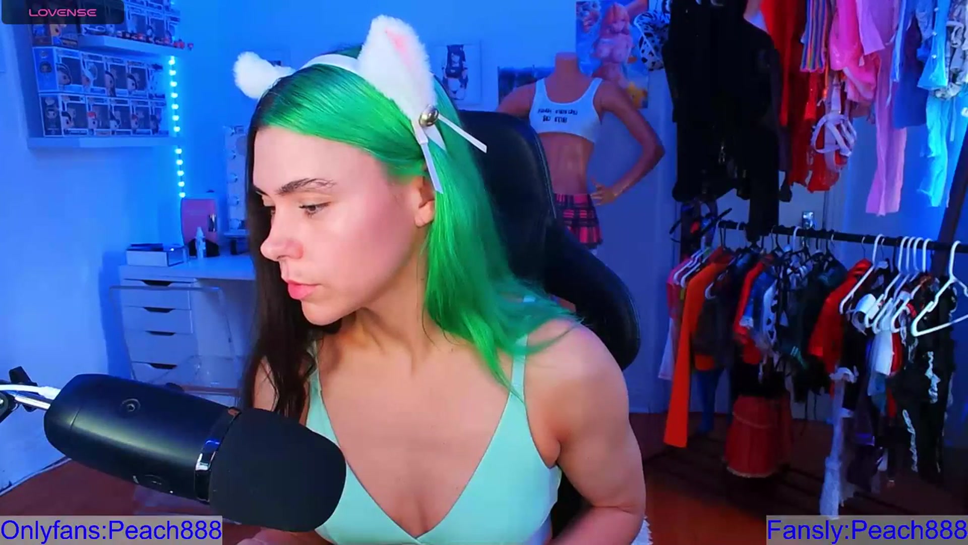 Gallery image thumbnail from Peach888's myfreecams stream on, 08/19/2023, 15:09 image 9 of 20