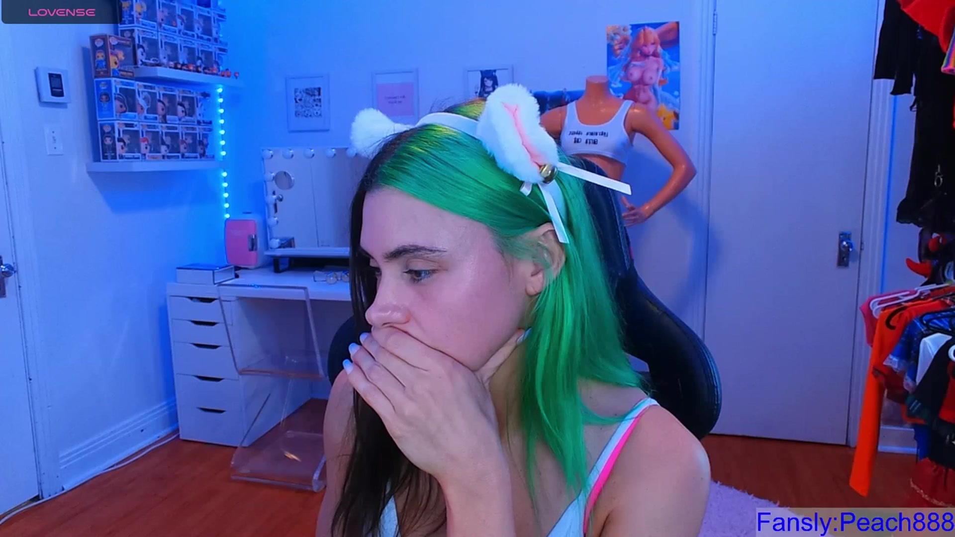 Gallery image thumbnail from Peach888's myfreecams stream on, 08/21/2023, 19:59 image 19 of 20