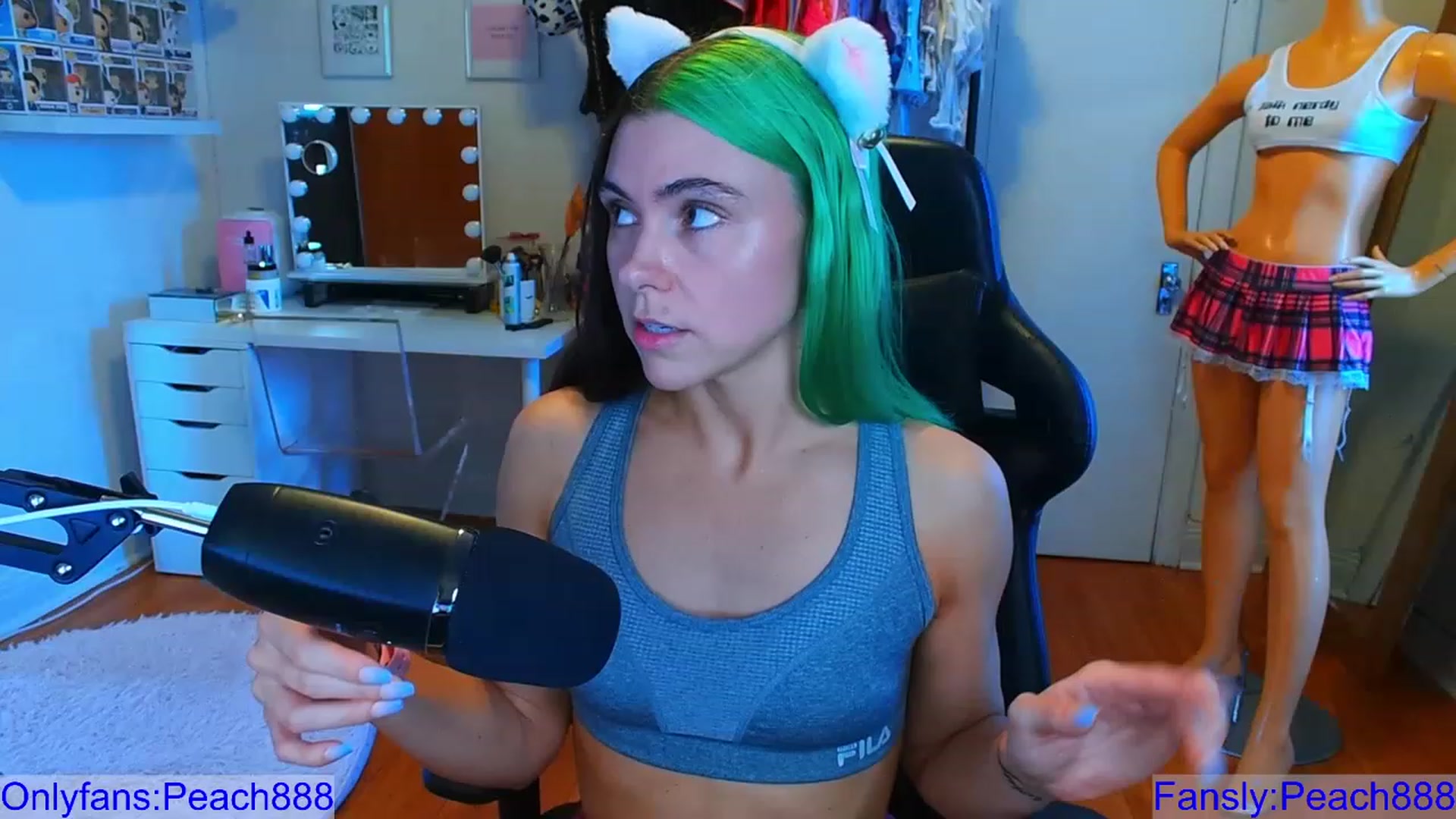 Gallery image thumbnail from Peach888's myfreecams stream on, 08/23/2023, 20:06 image 1 of 20