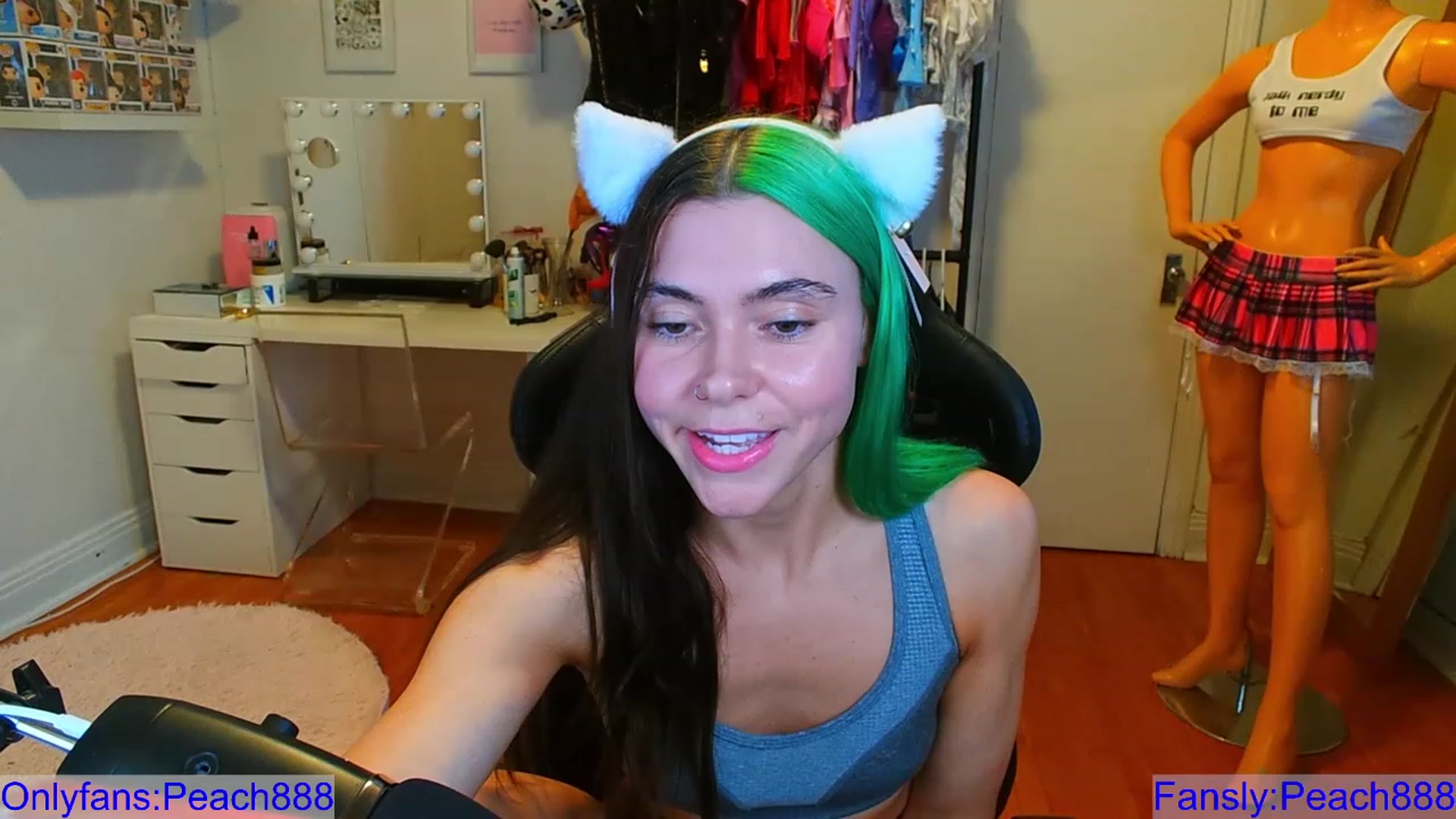 Gallery image thumbnail from Peach888's myfreecams stream on, 08/23/2023, 20:06 image 19 of 20