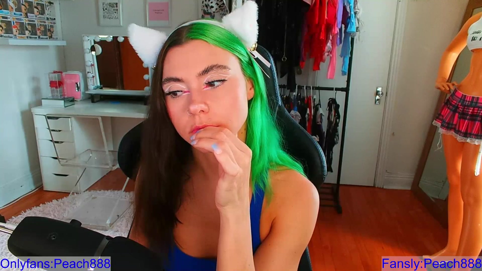 Gallery image thumbnail from Peach888's myfreecams stream on, 08/24/2023, 19:02 image 2 of 20