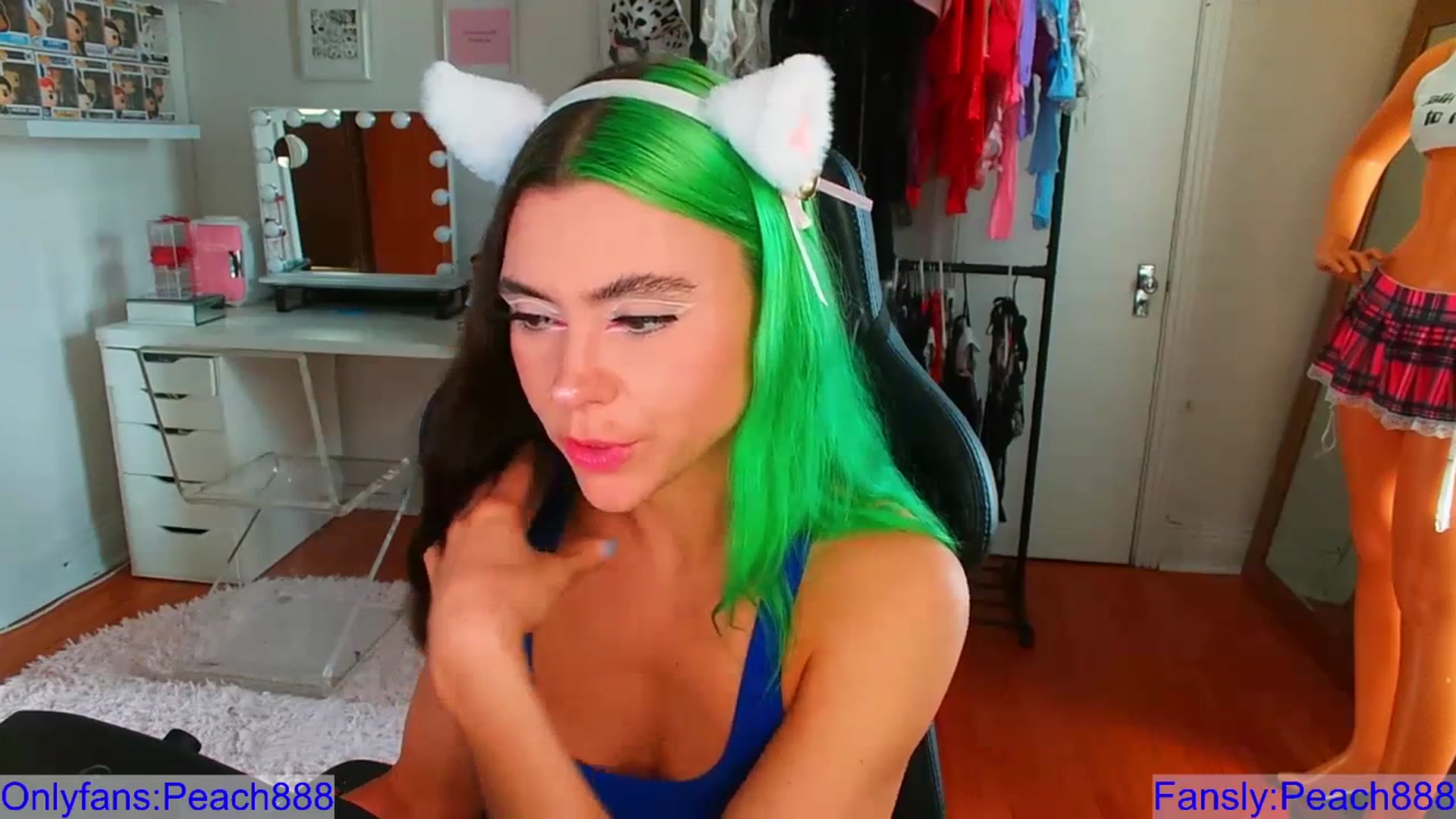 Gallery image thumbnail from Peach888's myfreecams stream on, 08/24/2023, 19:02 image 16 of 20