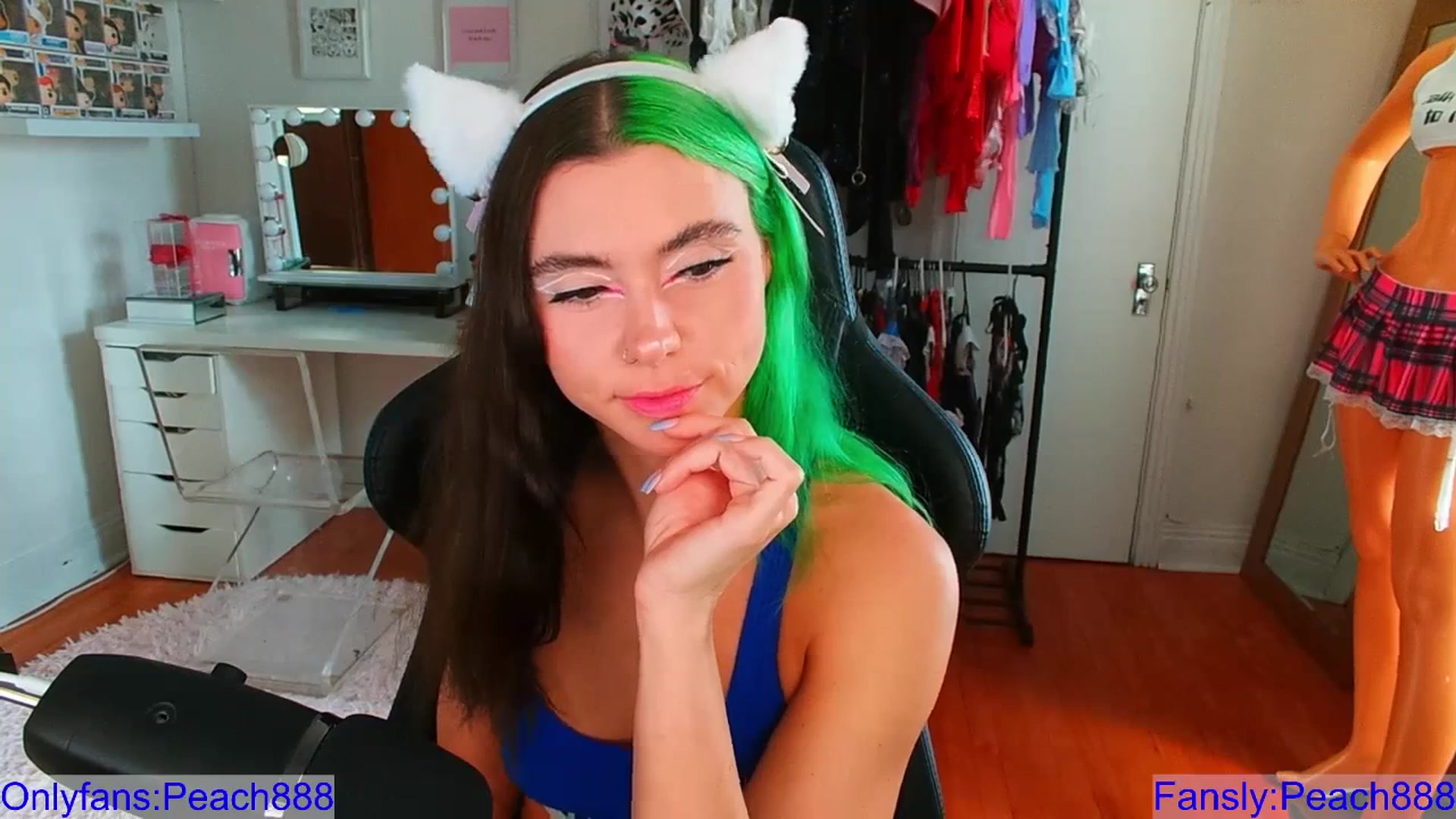 Gallery image thumbnail from Peach888's myfreecams stream on, 08/24/2023, 19:02 image 3 of 20