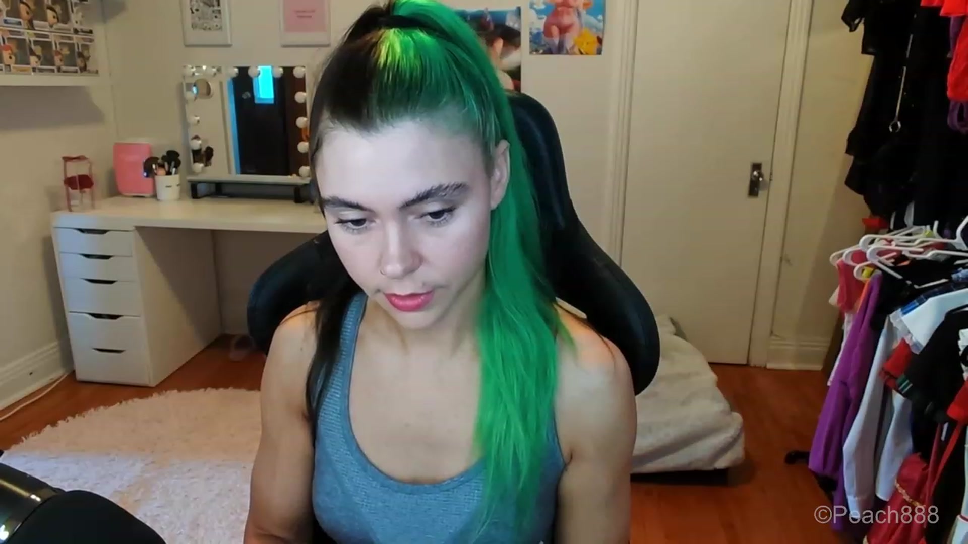 Gallery image thumbnail from Peach888's myfreecams stream on, 09/09/2023, 14:07 image 6 of 20