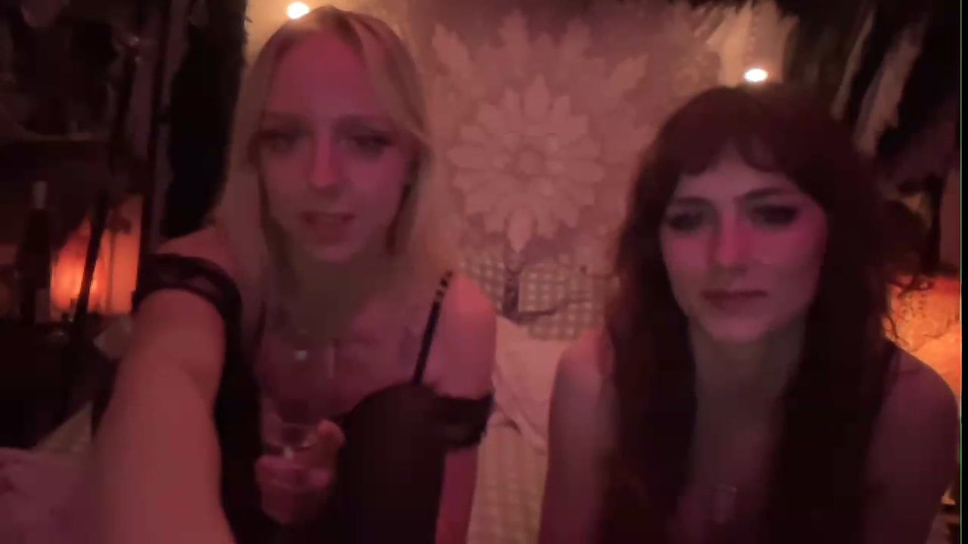 Gallery image thumbnail from PeachHaze's myfreecams stream on, 07/27/2026, 10:39 image 18 of 20