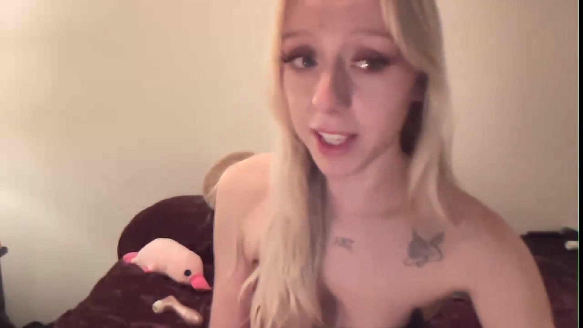 Gallery image thumbnail from PeachHaze's myfreecams stream on, 08/05/2026, 07:58 image 13 of 20