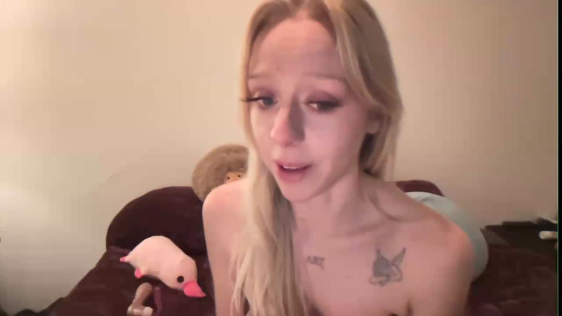 Gallery image thumbnail from PeachHaze's myfreecams stream on, 08/05/2026, 08:46 image 4 of 20